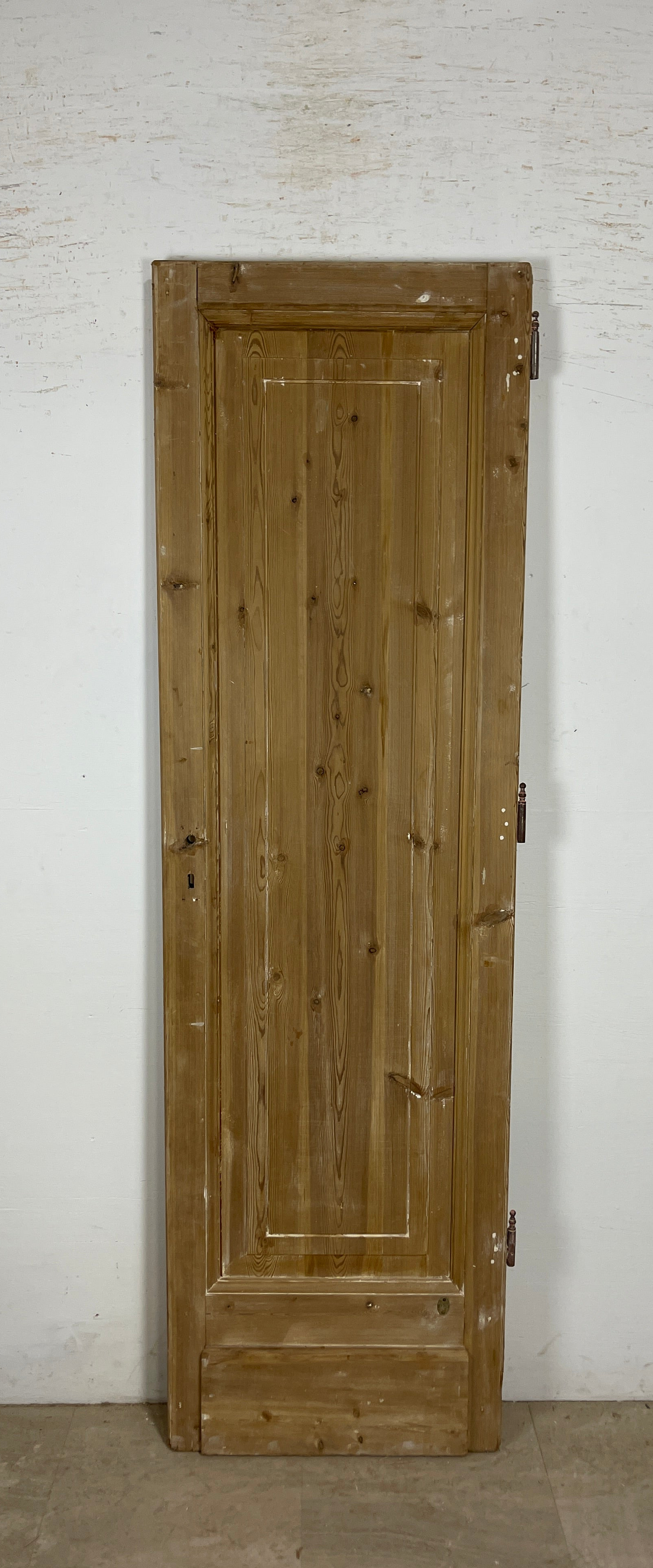 Antique French panel single door with Carvings (84 x 24.5) P59