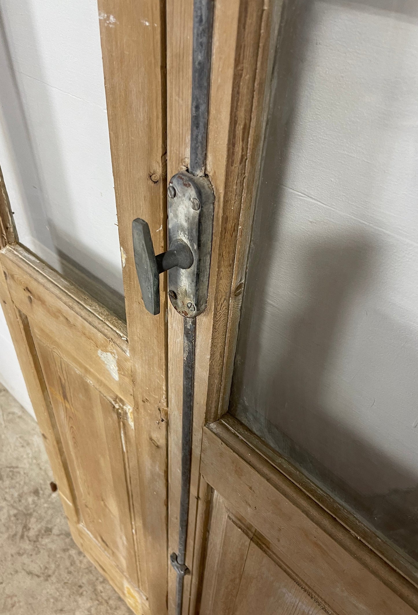 Antique  French Panel Doors with glass (91.75x30.5)   M082