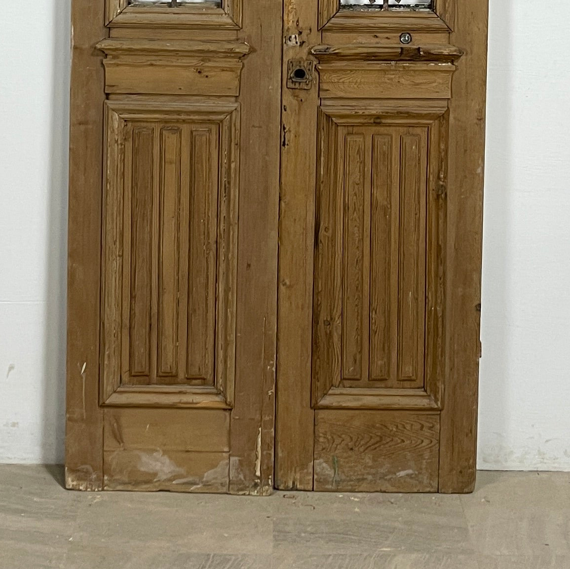 Antique French panel doors with Metal (96x39.5) P116