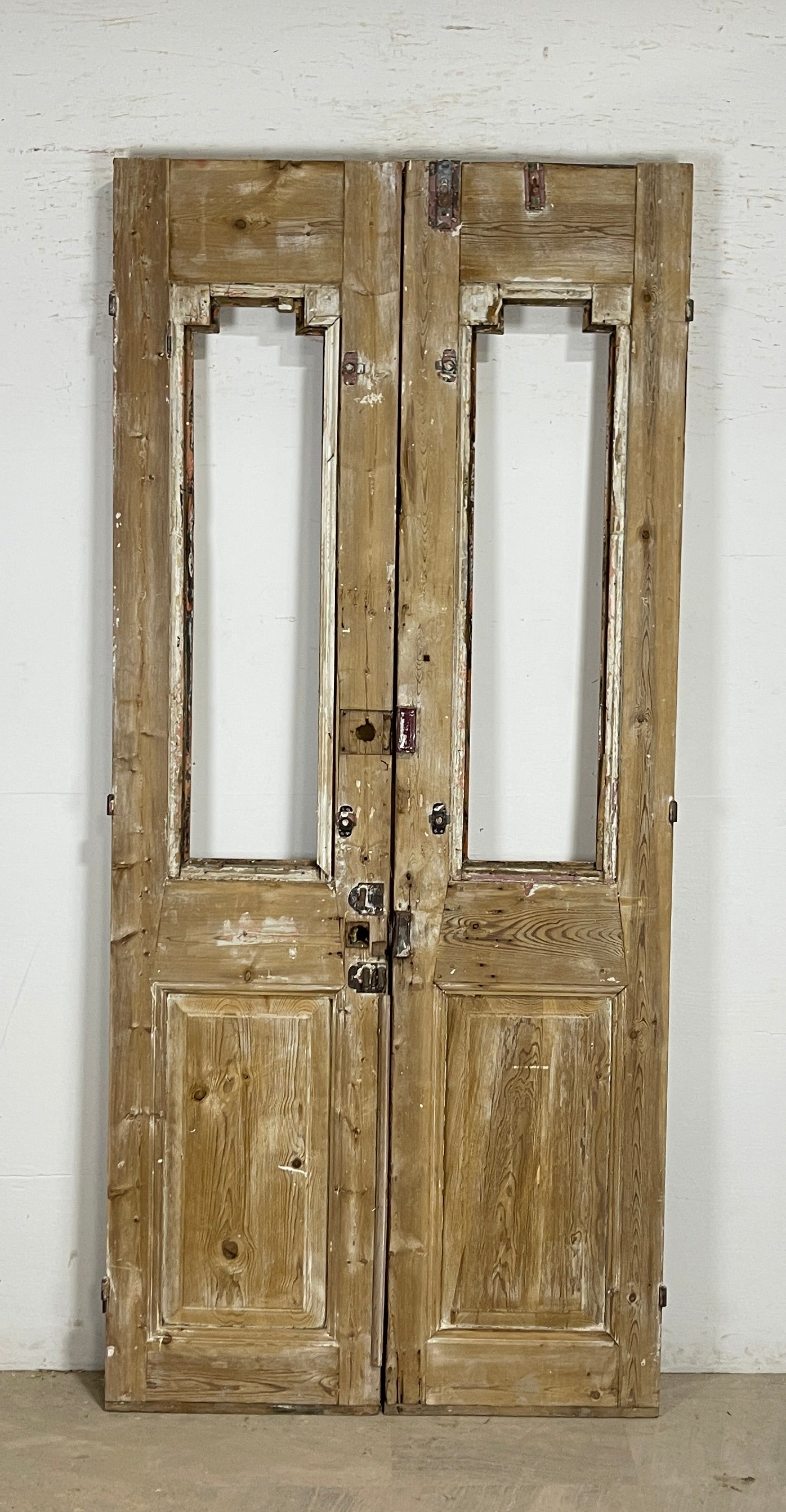 Antique French panel doors with Metal (96x43) P103