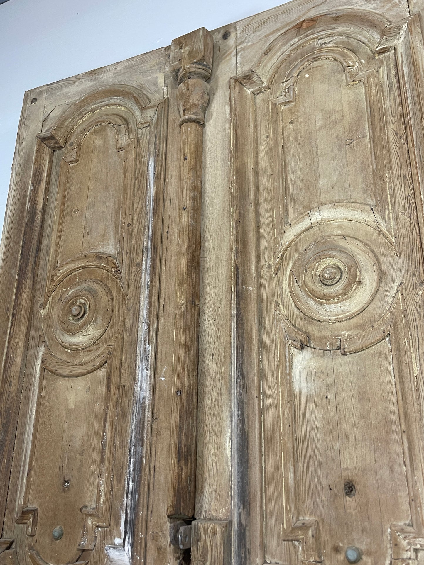Antique French panel doors with Carvings (119 x 51.5) P50