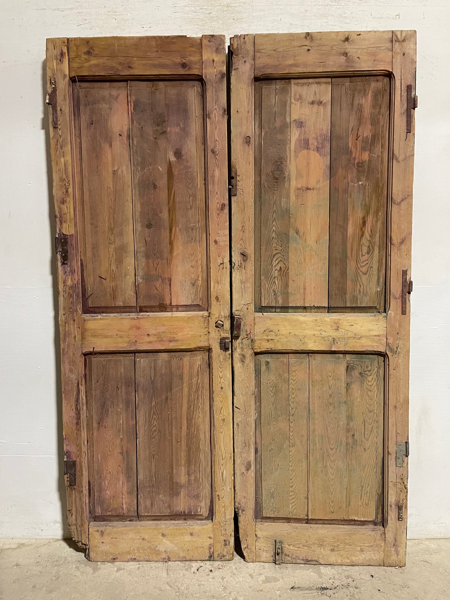 Antique  French Panel Door with Carving  (89.5x59.75) L004