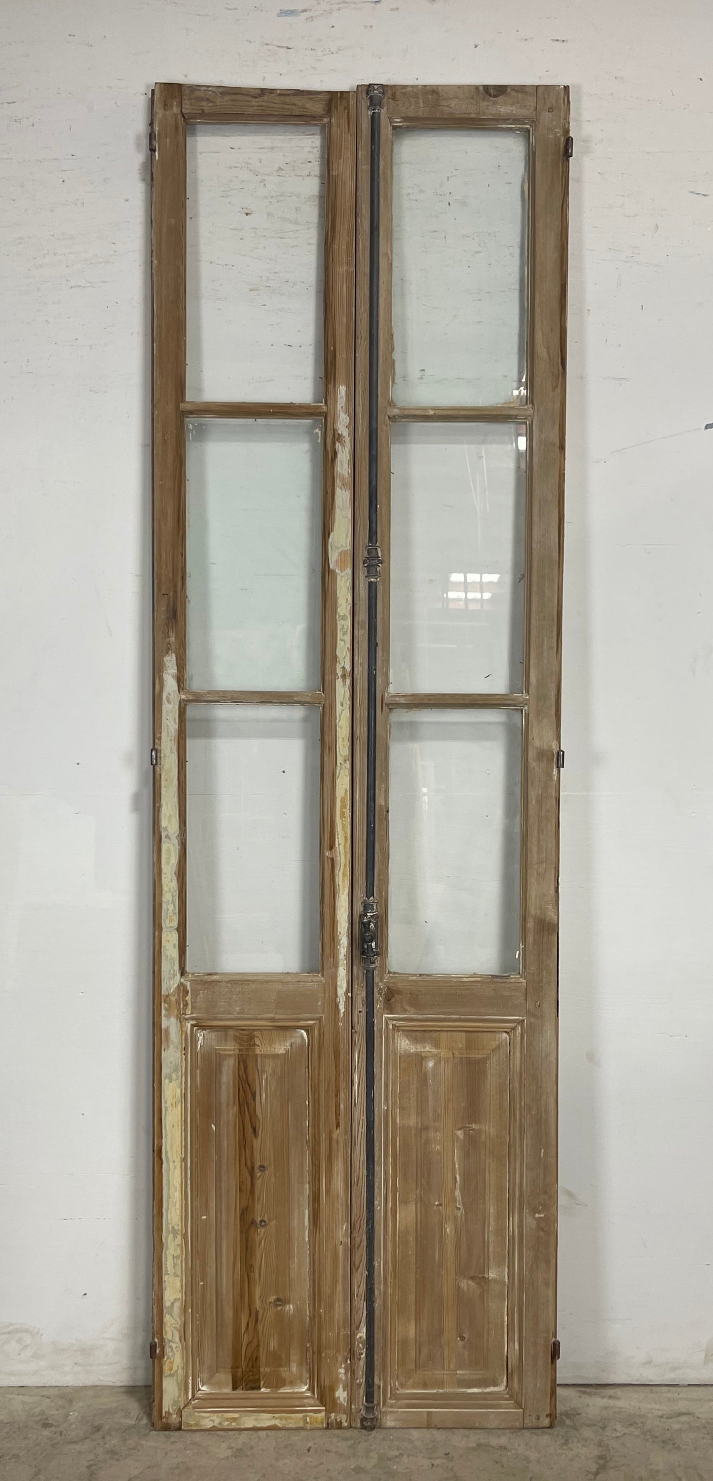 Antique  French Panel Doors with glass (100.5x30.75)   M077