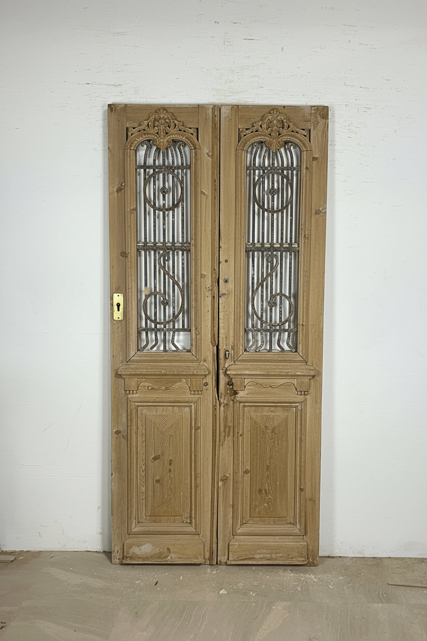 Antique French panel doors with Metal (94x44.5)P77