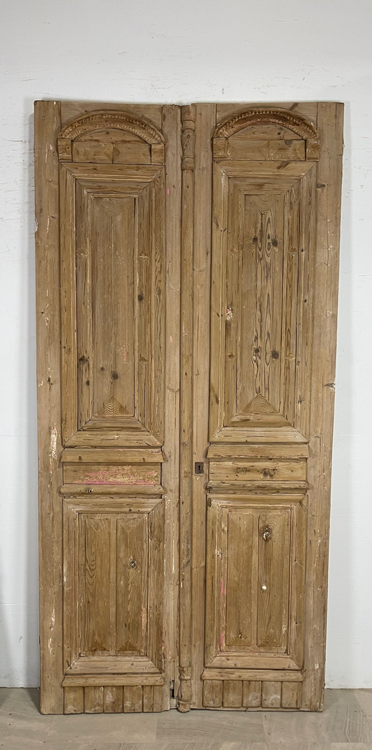 Antique French panel doors with Carvings (102 x 50.25) P37