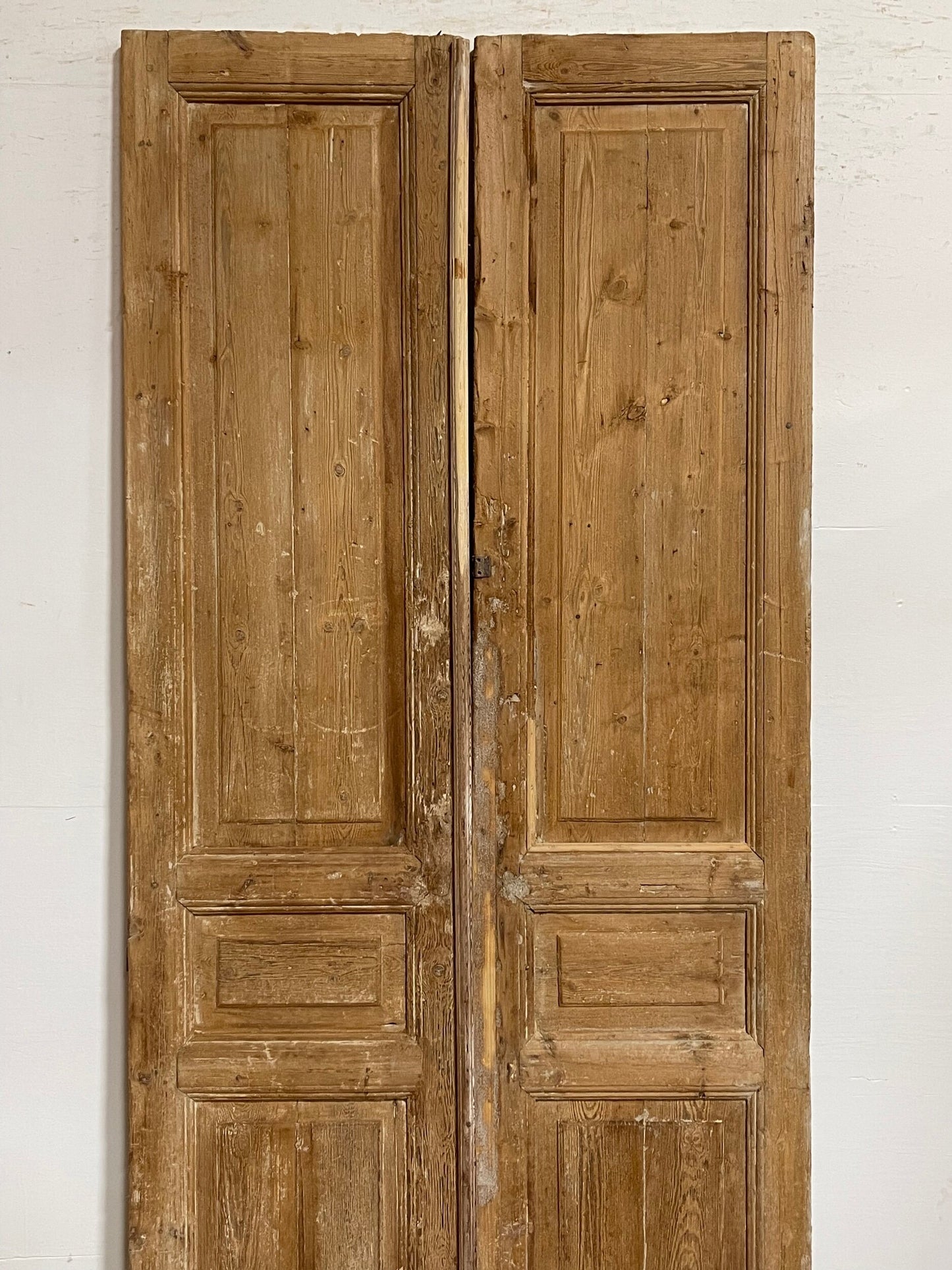 Antique French panel doors (99 x 44.5) I077
