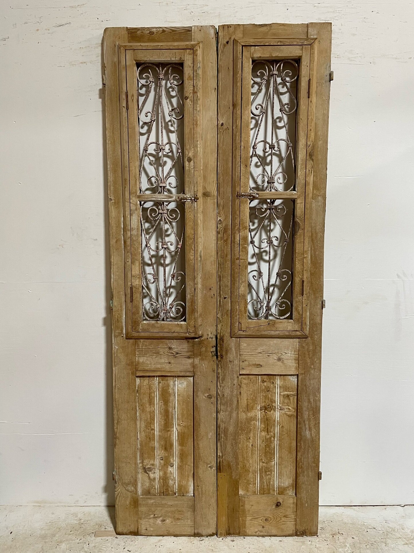 Antique French door (92x38.5) with metal E16