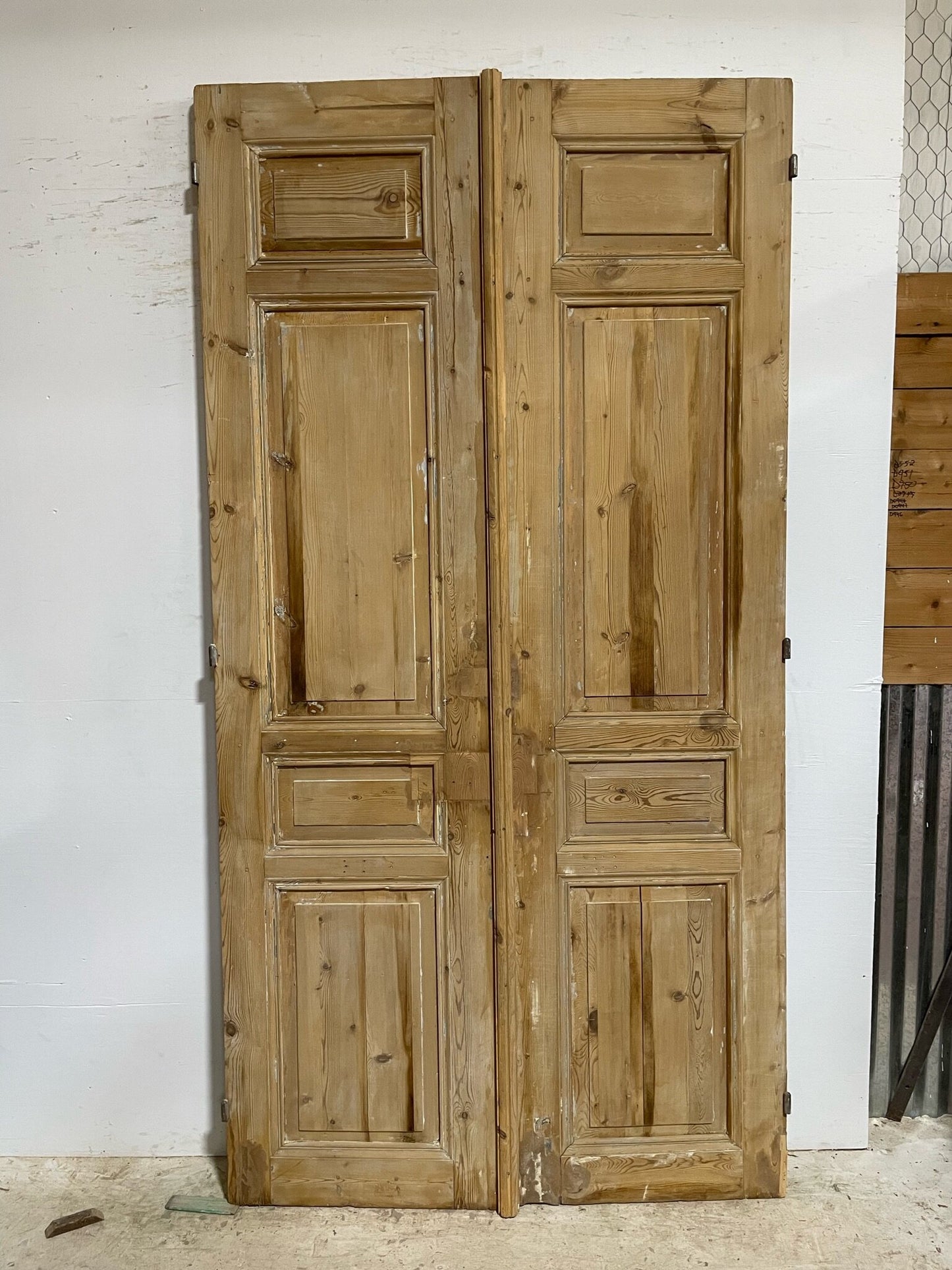 Antique French door (103.75x53.75)  F0675