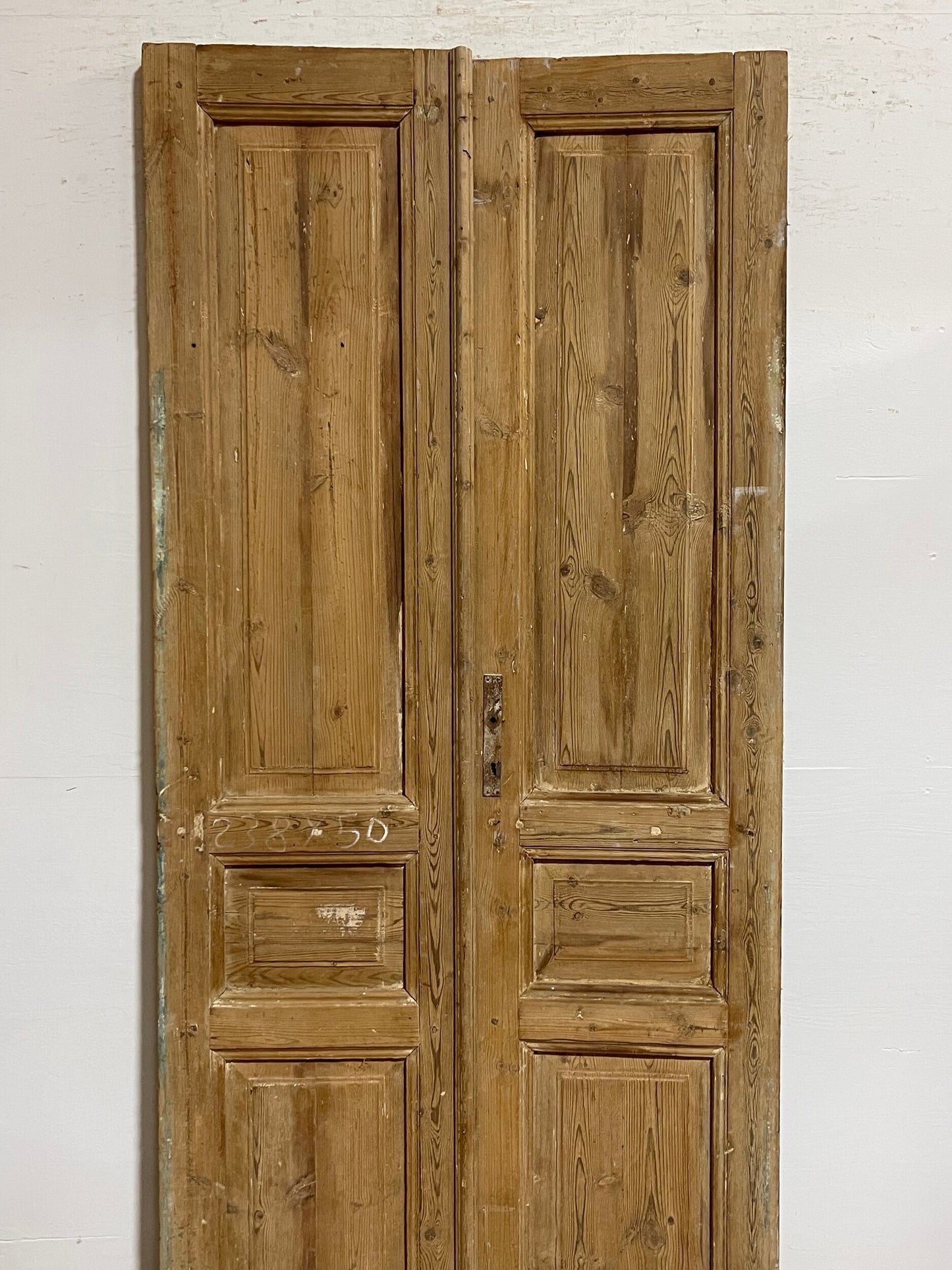 Antique French panel doors (93x39.25) I160