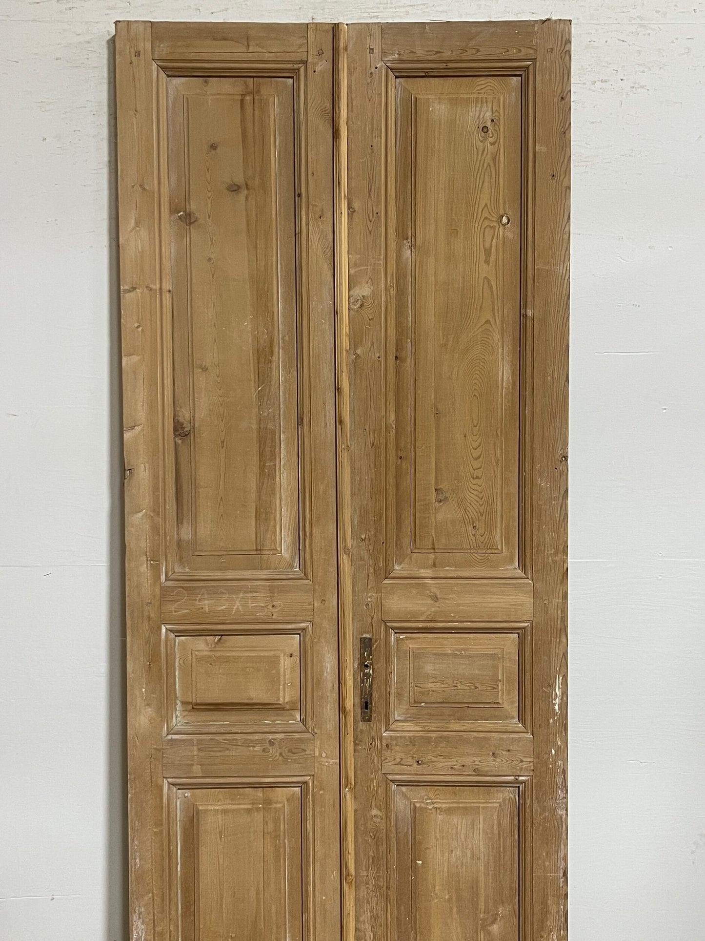 Antique French panel doors (95.75x39) I143