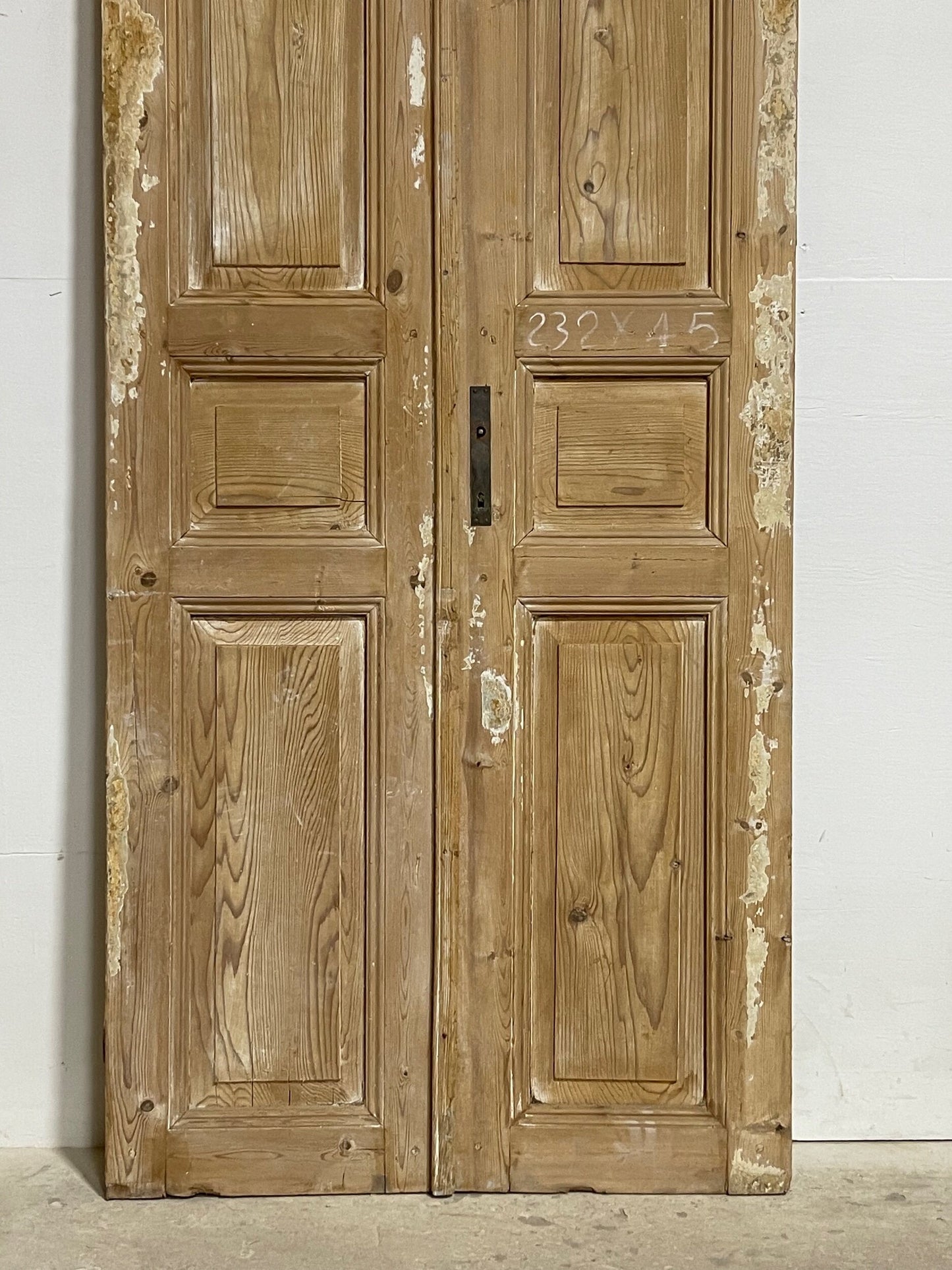 Antique french panel doors (91.5 x 35.5) I104