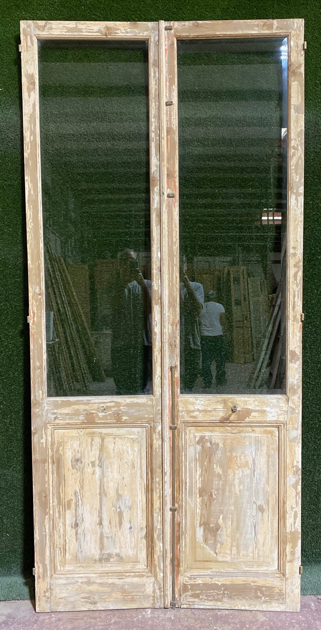 Antique French door (104x48.50) with glass D549