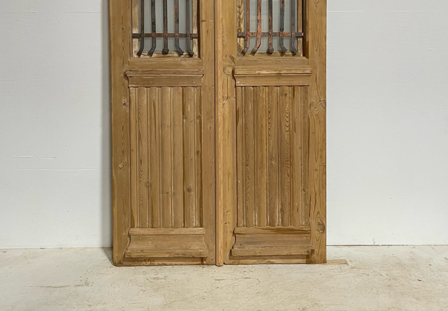 Antique French doors (93X40.25) with metal G1030