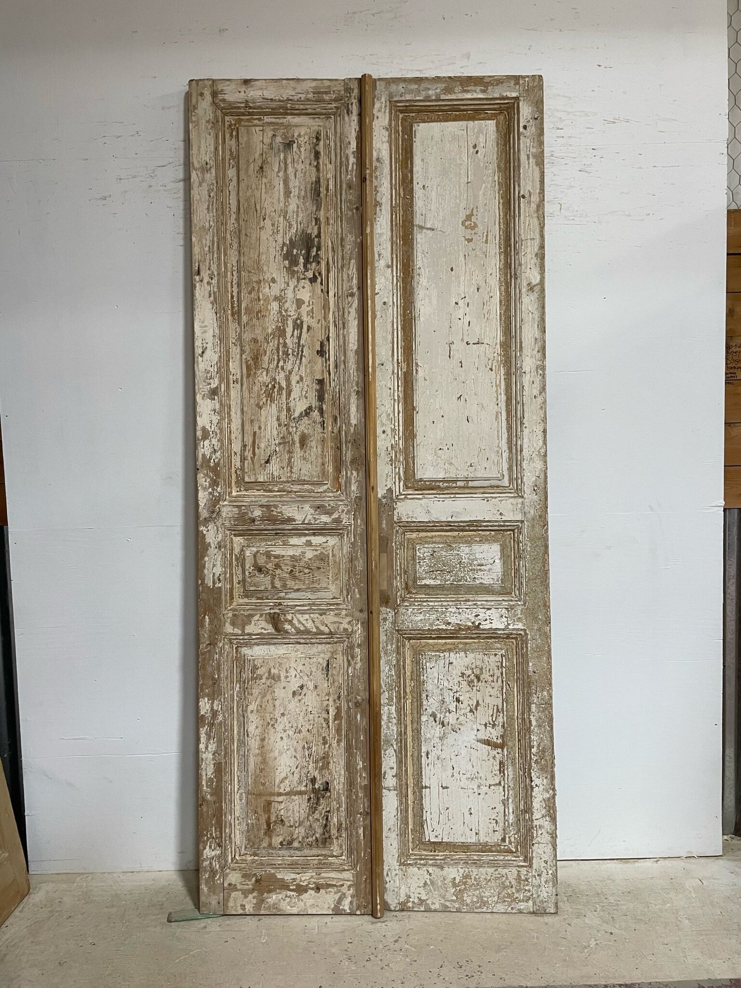Antique French door (104.5x44.25) F0903