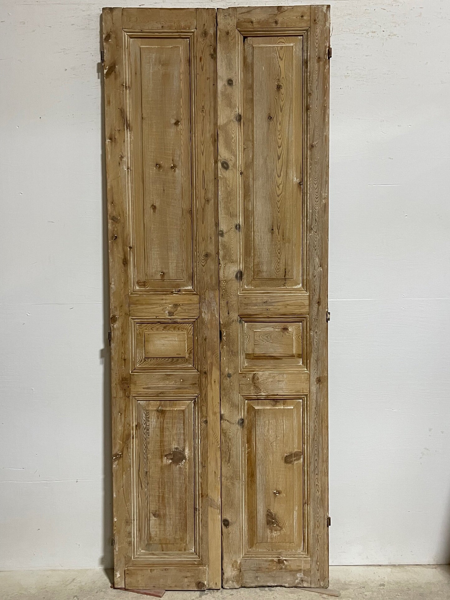 Antique French panel doors (94.5x36) I152