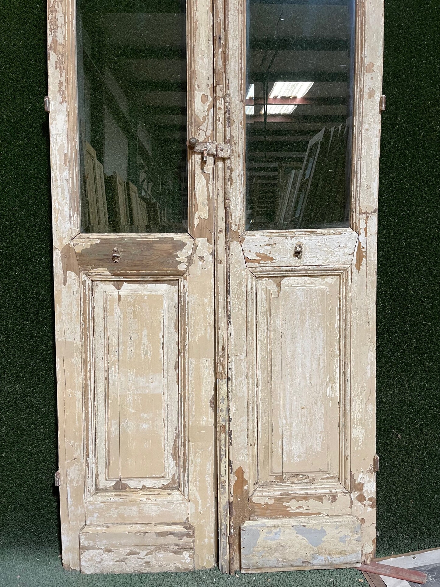 Antique French door (105x38.5) with glass D988