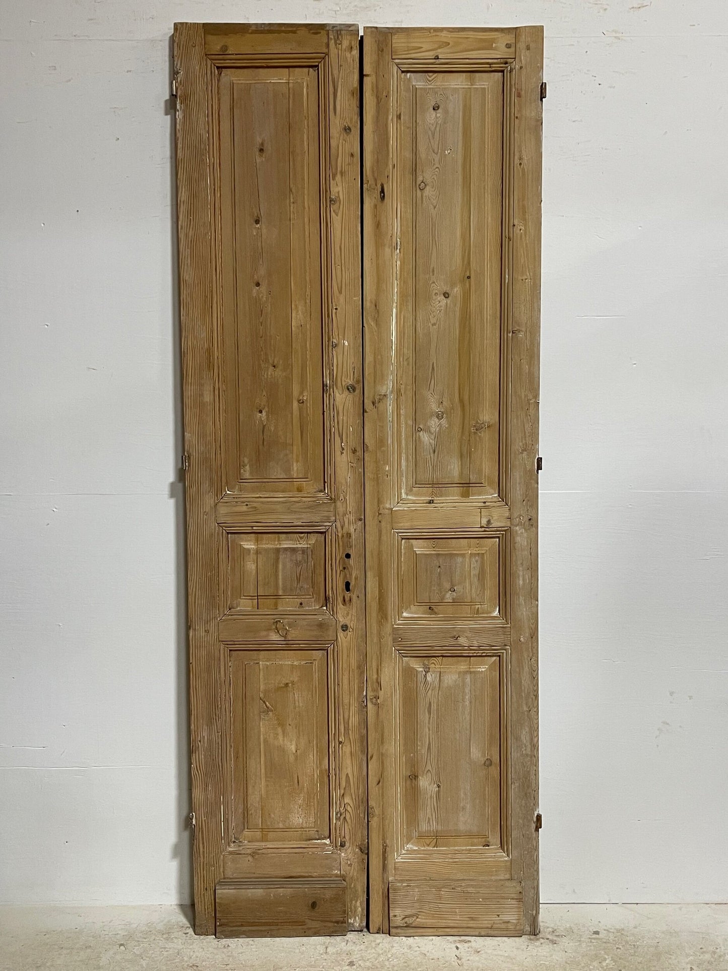 Antique French doors( 97x37.75) H0122s