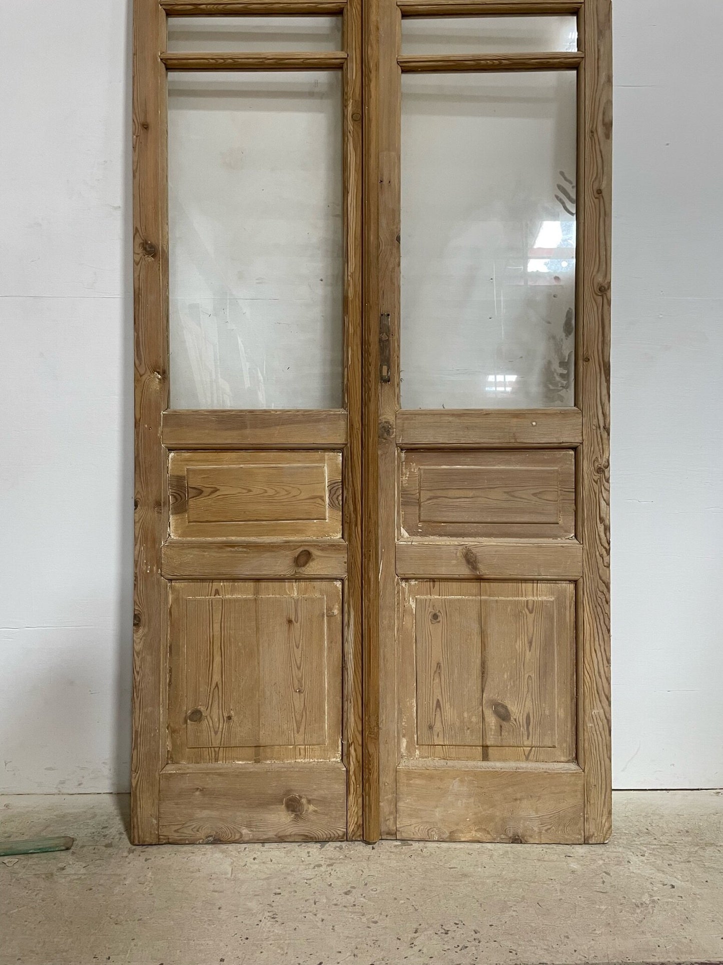 Antique French door (92x41.5) with glass F0768