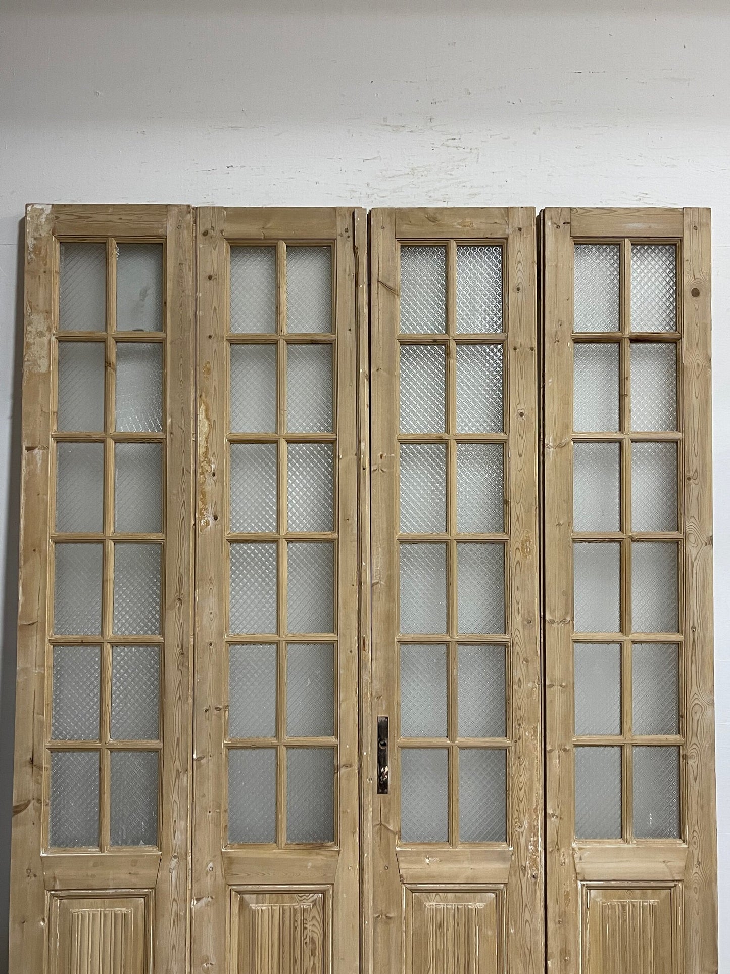 Antique French panel doors with glass (100 x 77) I063
