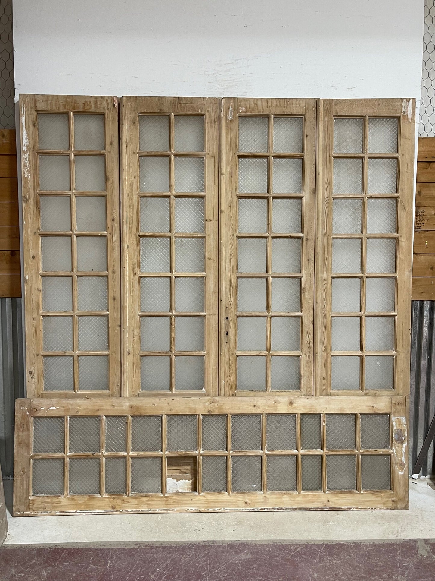 Antique French doors (96x92) H0229s