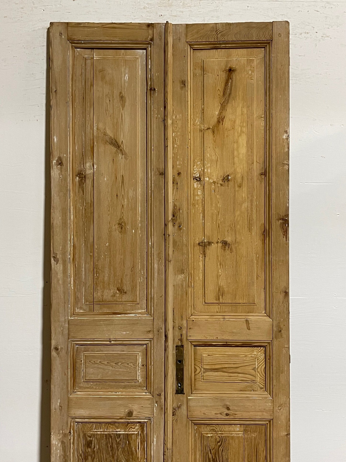 Antique French panel doors (92 x 38) I041