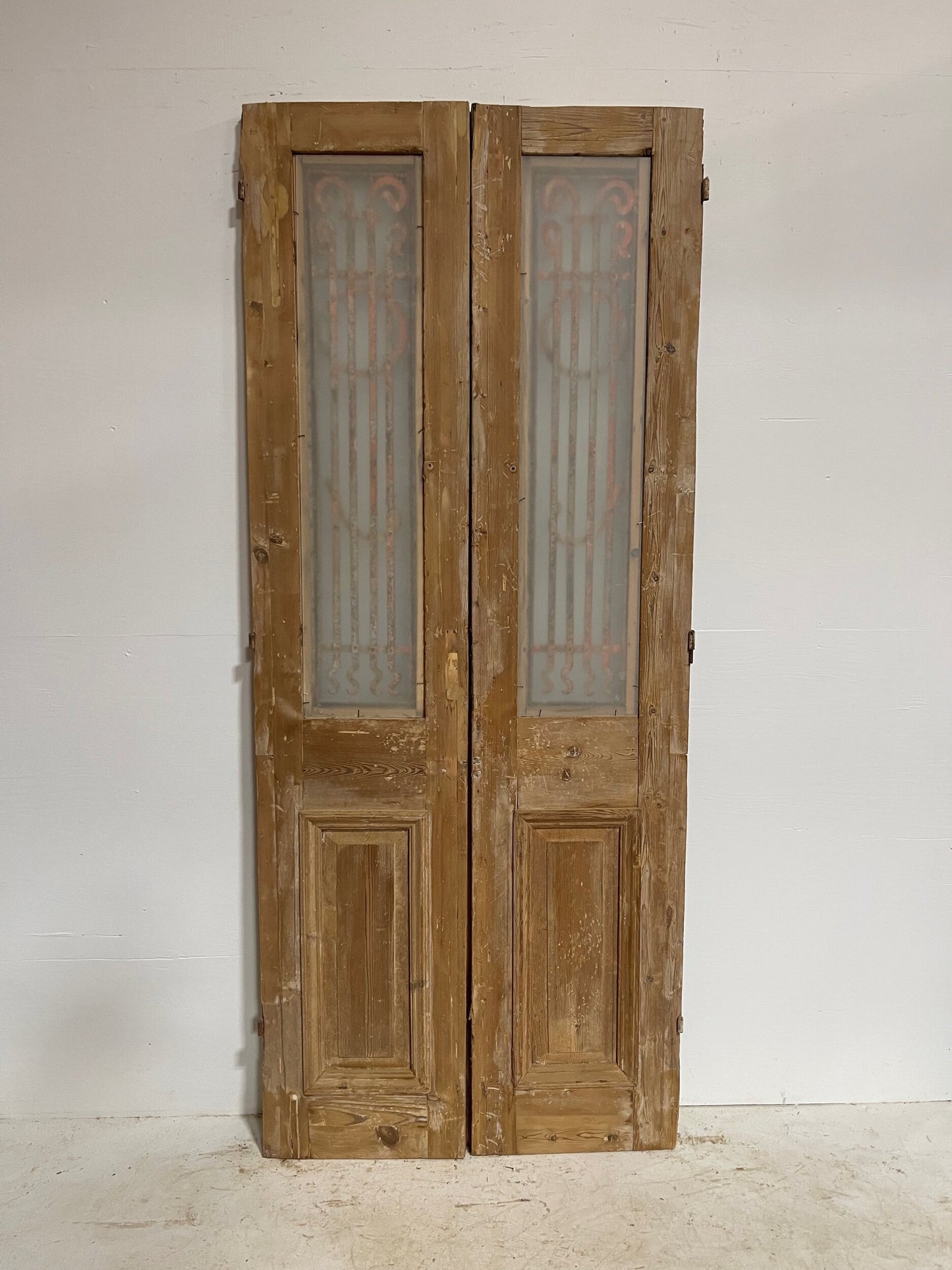 Antique French door with iron  (92x39) G0974s