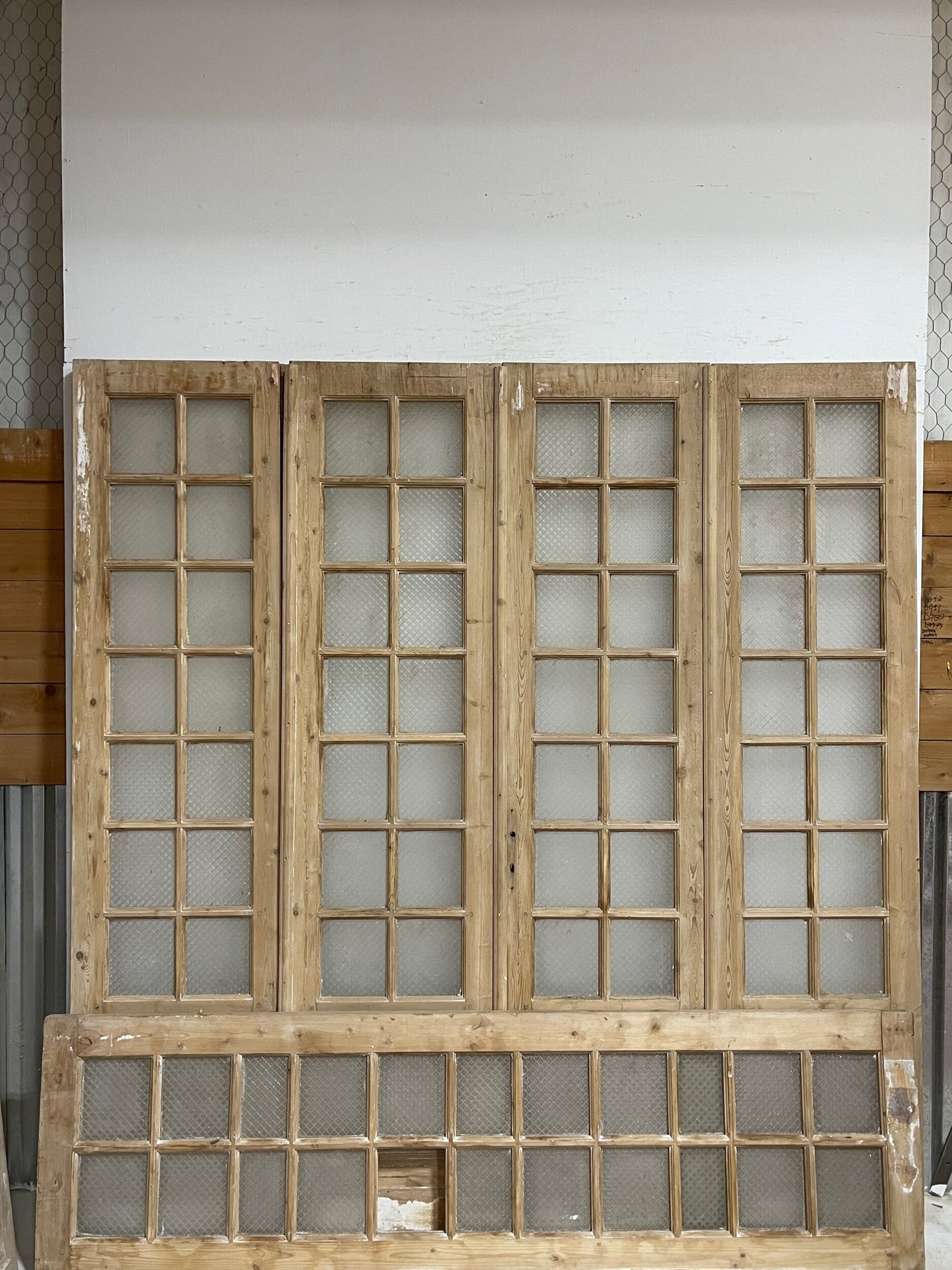 Antique French doors (96x92) H0229s