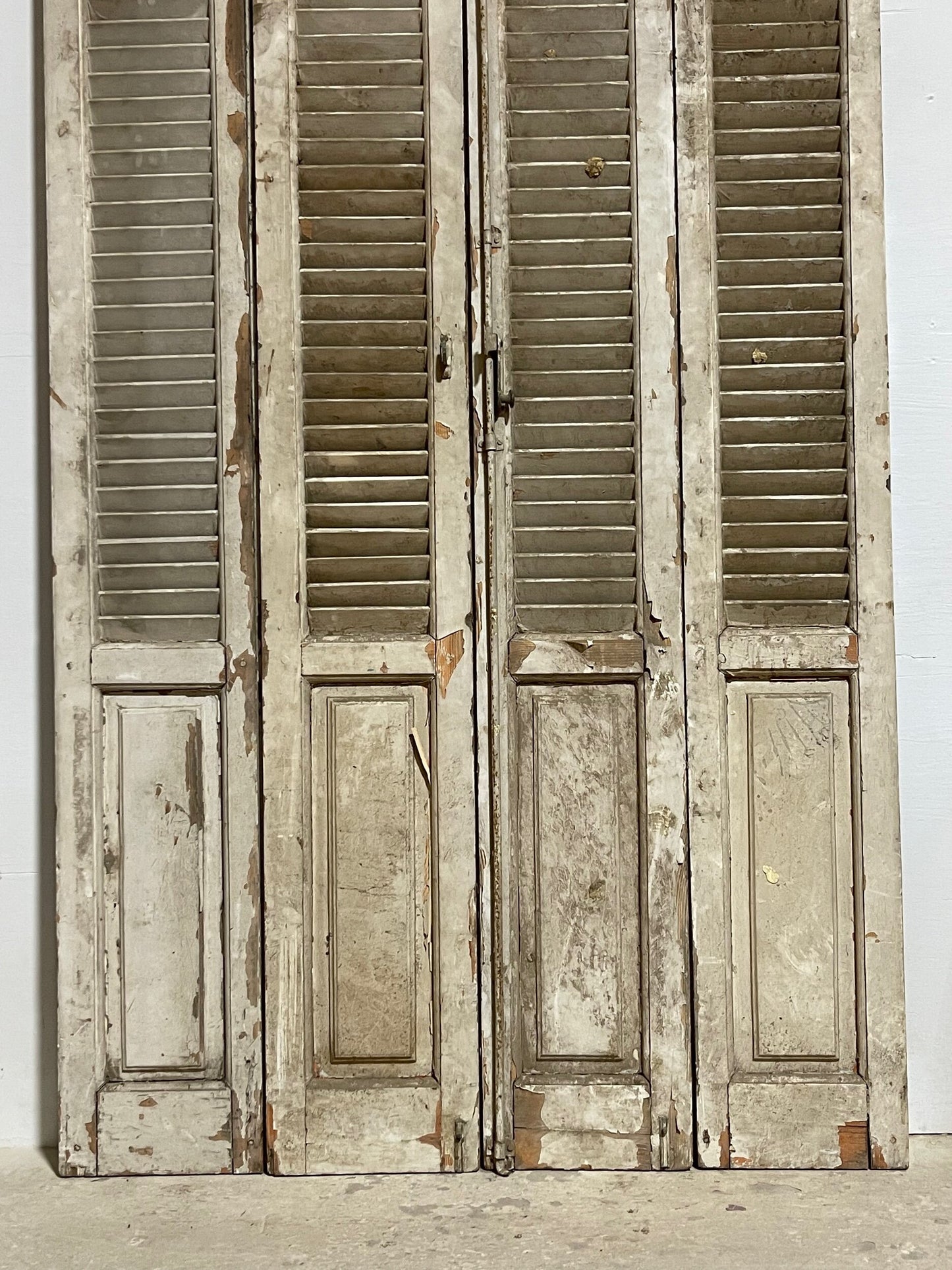 Antique French shutters (95x48) i241