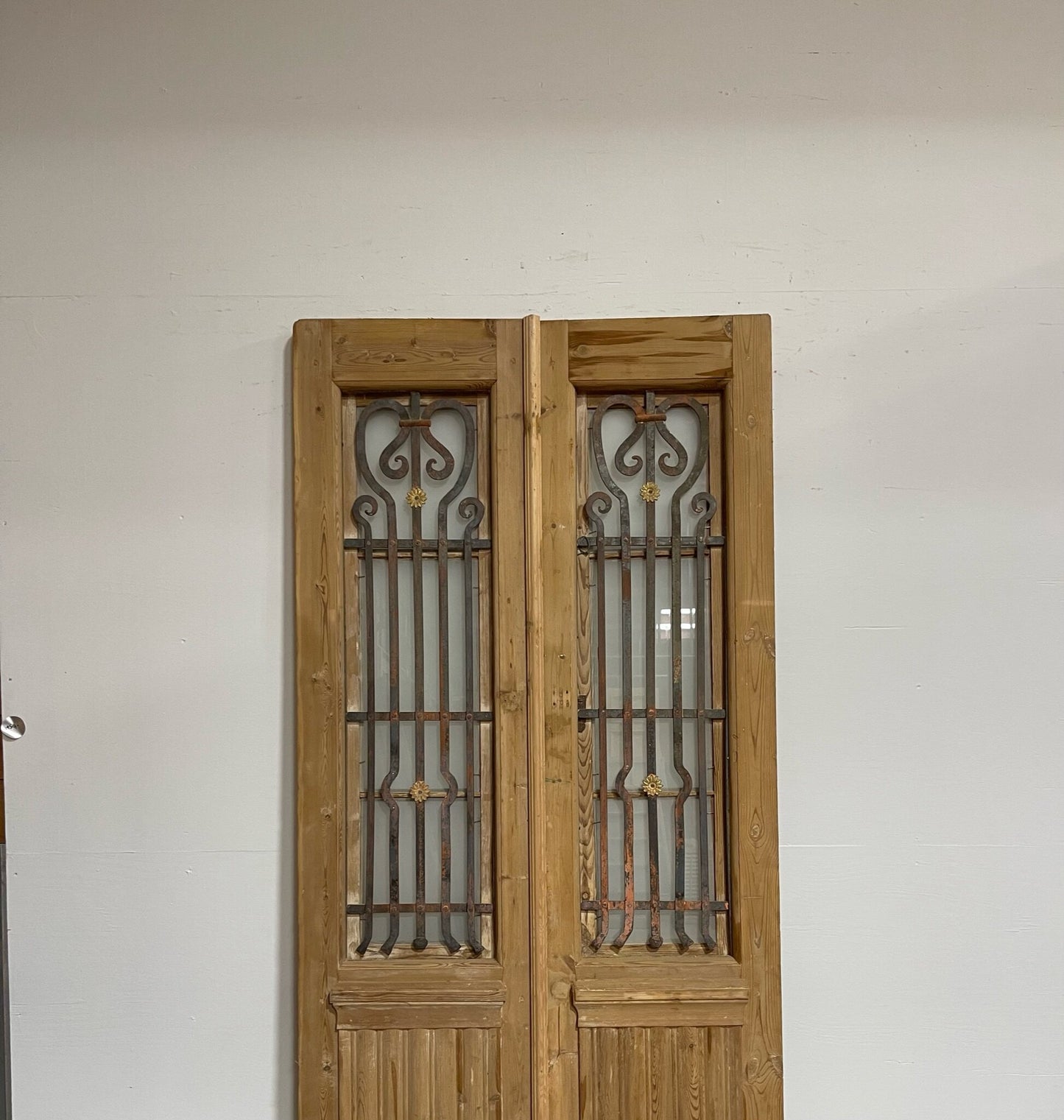 Antique French doors (93X40.25) with metal G1030