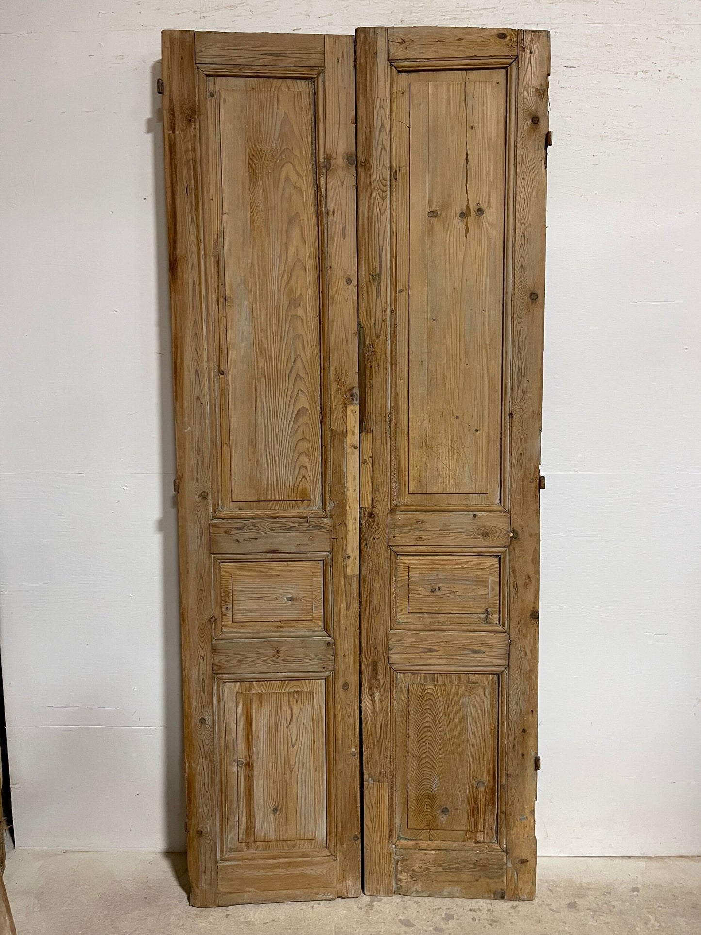 Antique French panel doors (94x39.5) I144