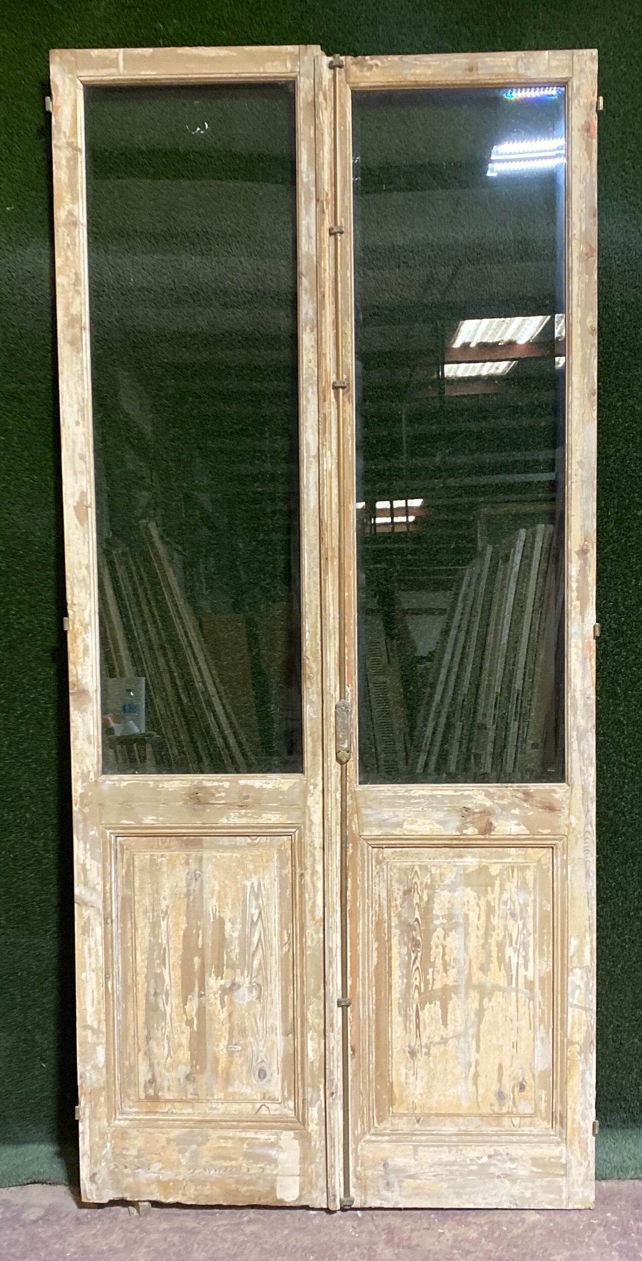 Antique French door (104.5x48.25) with glass D950