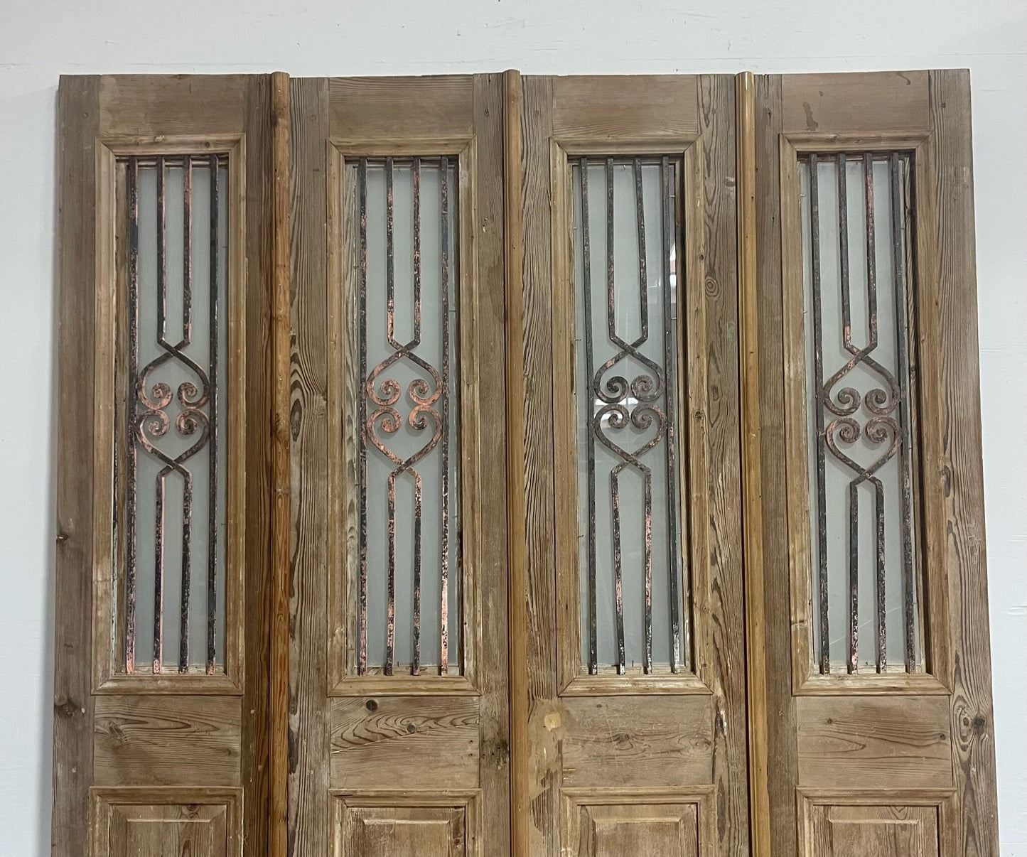 Antique French doors (94.5x76.25) with metal G1276