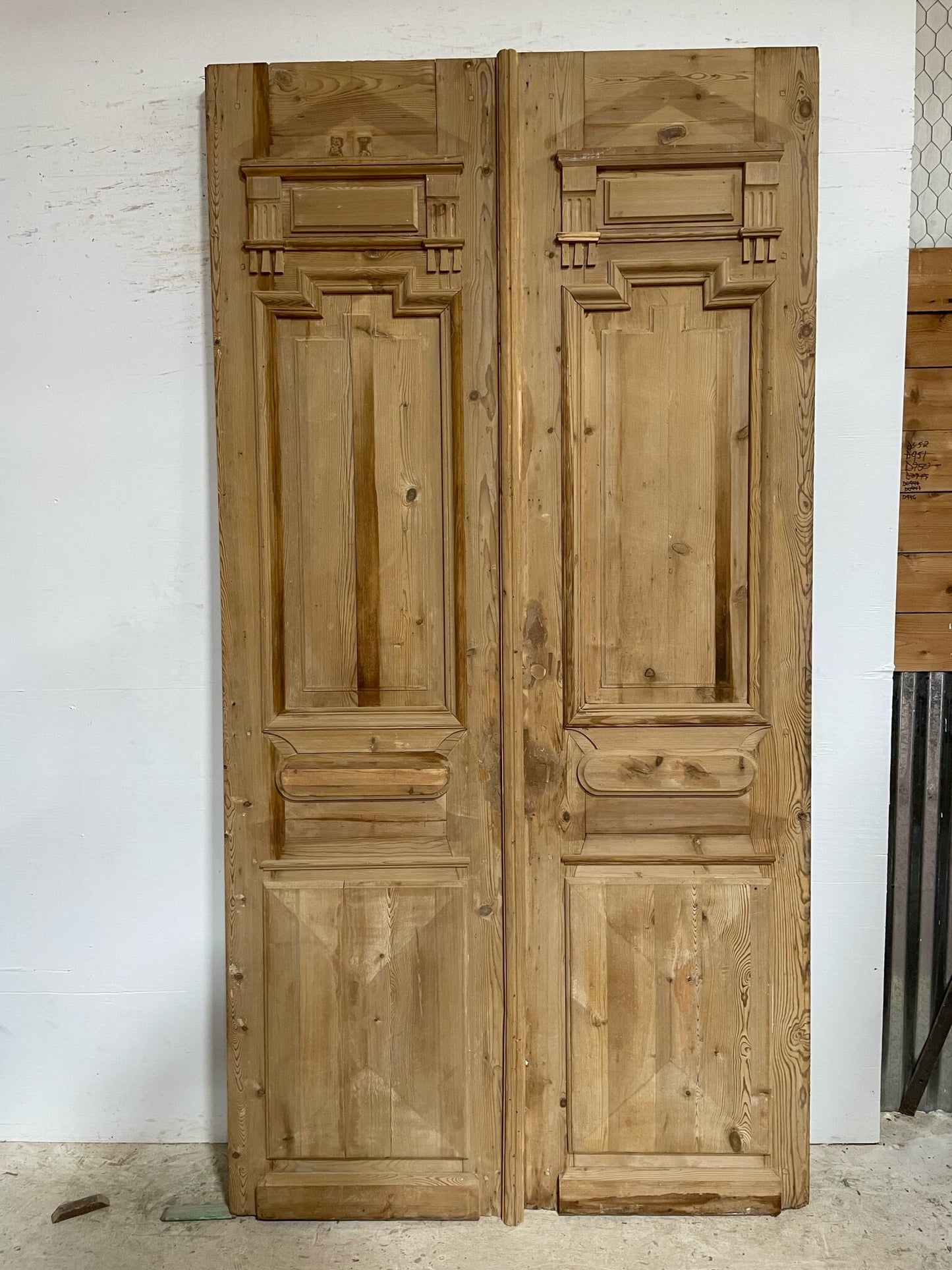 Antique French door (103.75x53.75)  F0675