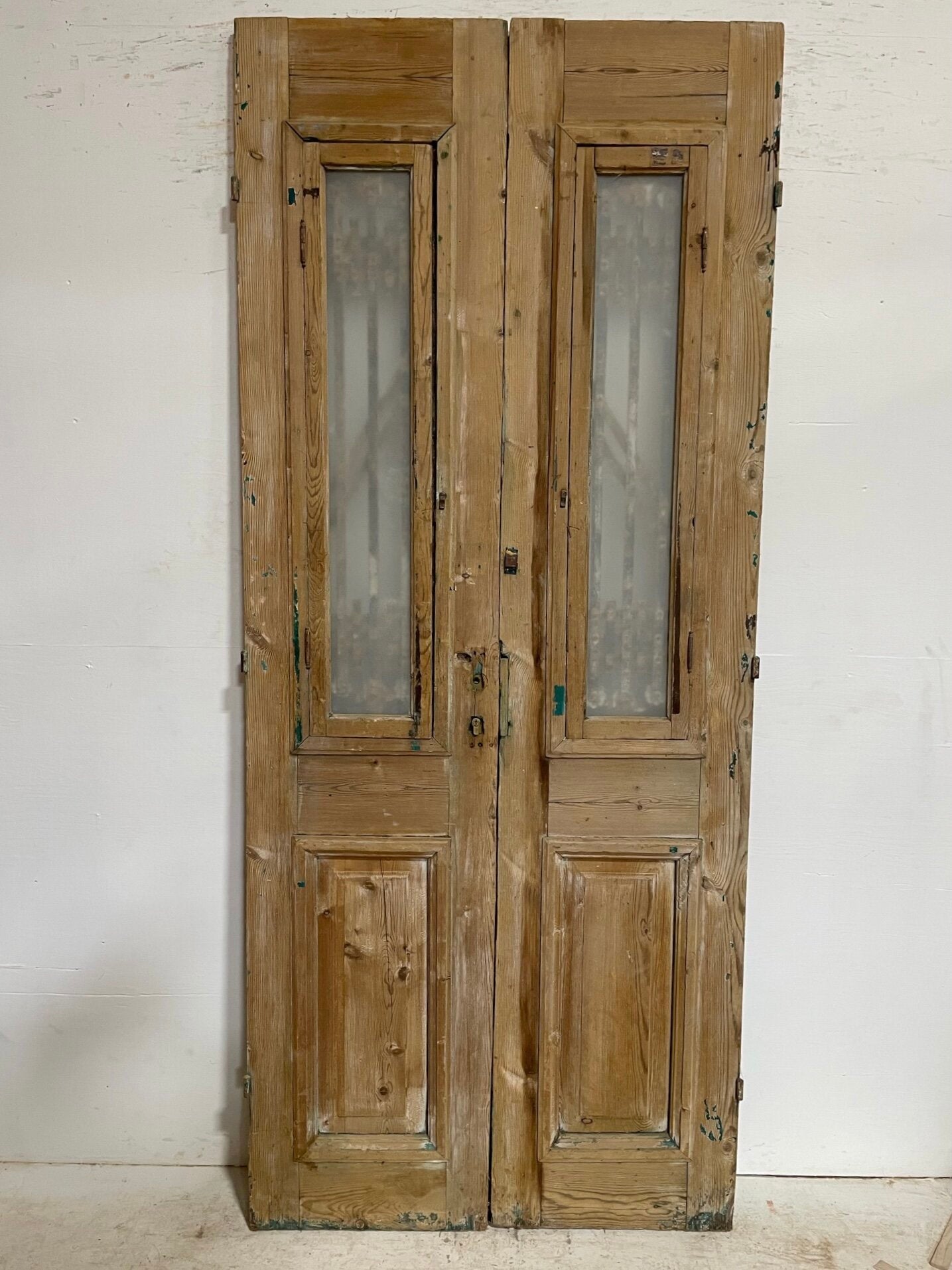 Antique French door (96.5x40) with metal E1078