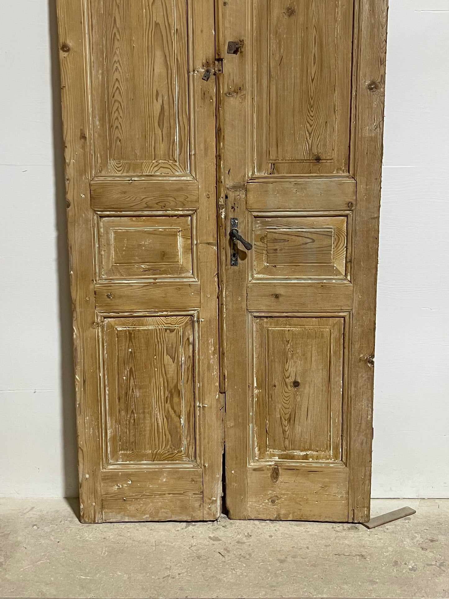 Antique French panel doors (94x40) I127