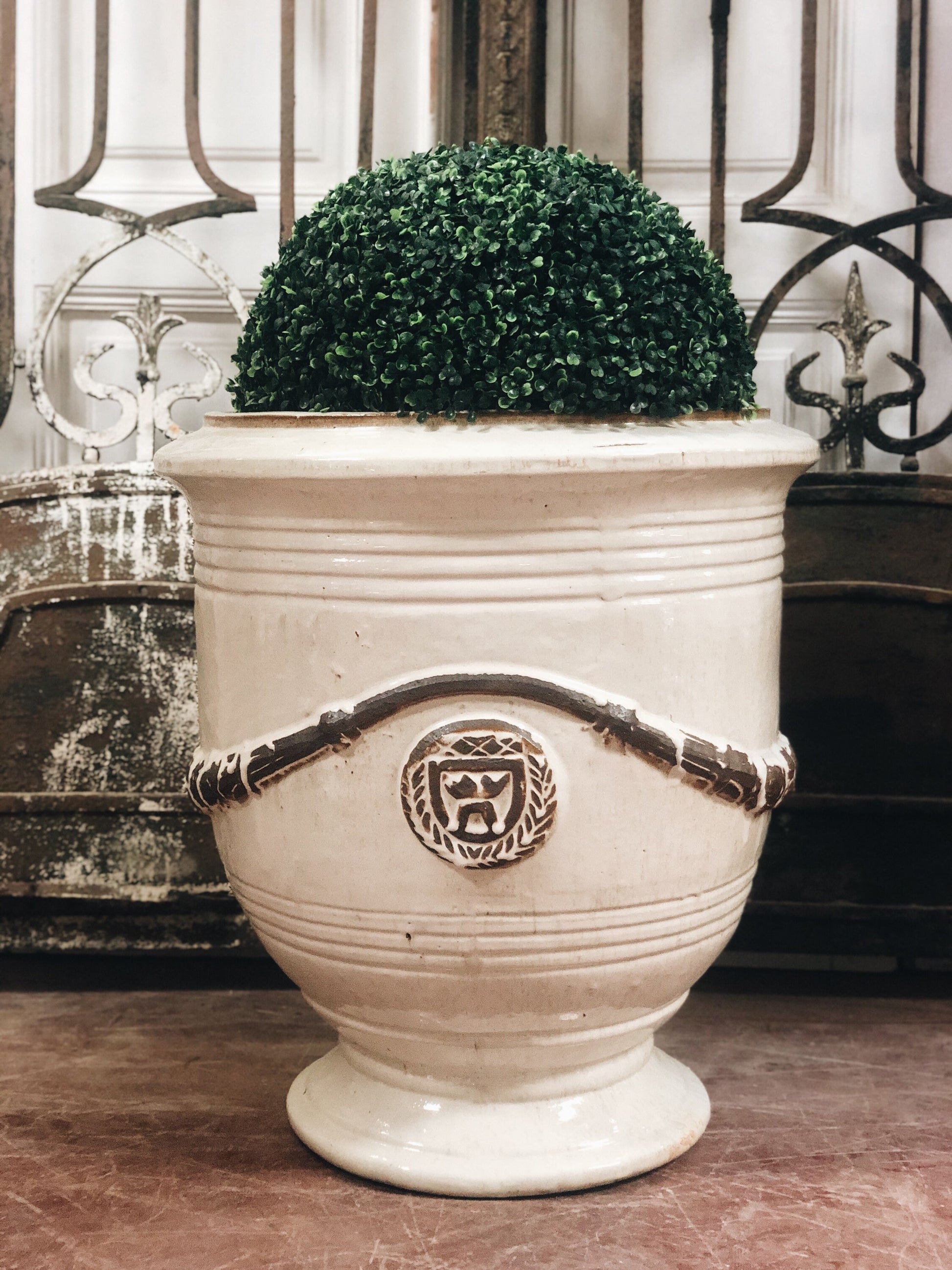 french style plant pots French Anduze Urn planter (multiple sizes)