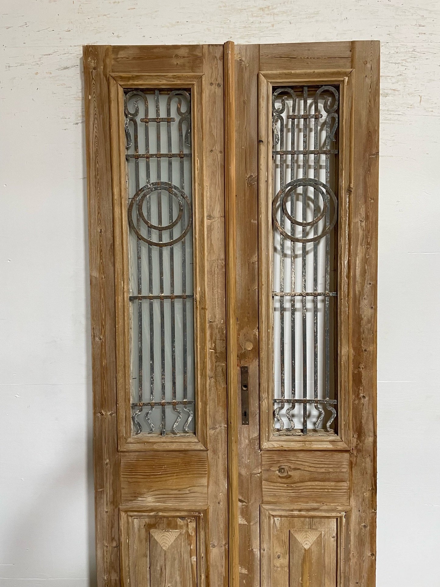 Antique French door (95x39.75) with metal F0908