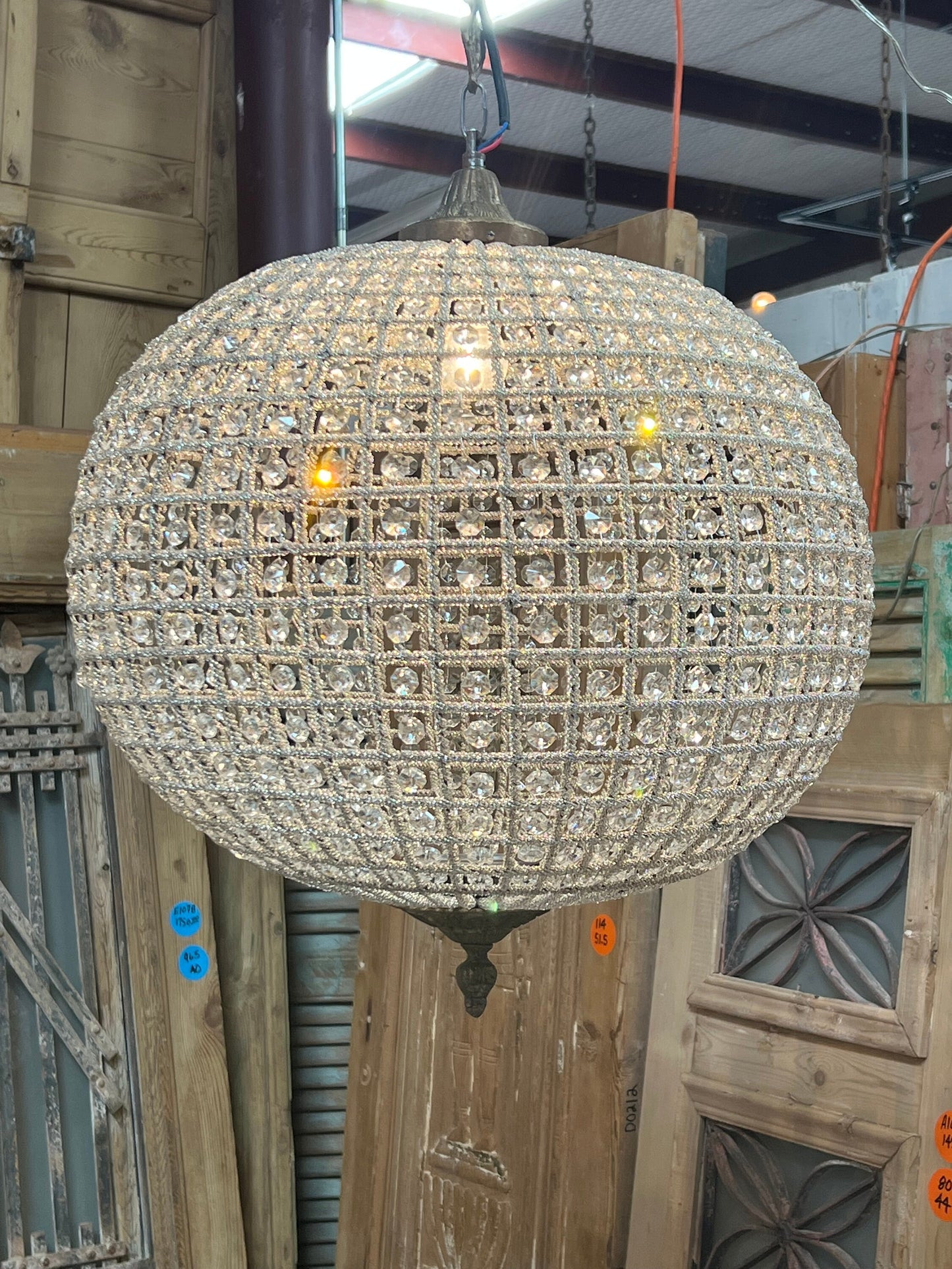 Medium Sphere lamp