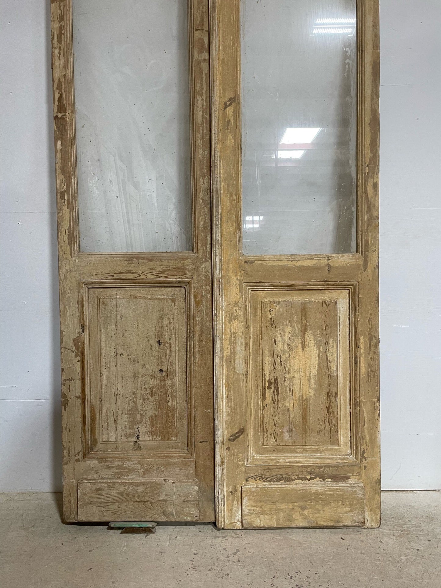 Antique French door (113.5x48) with glass F0304