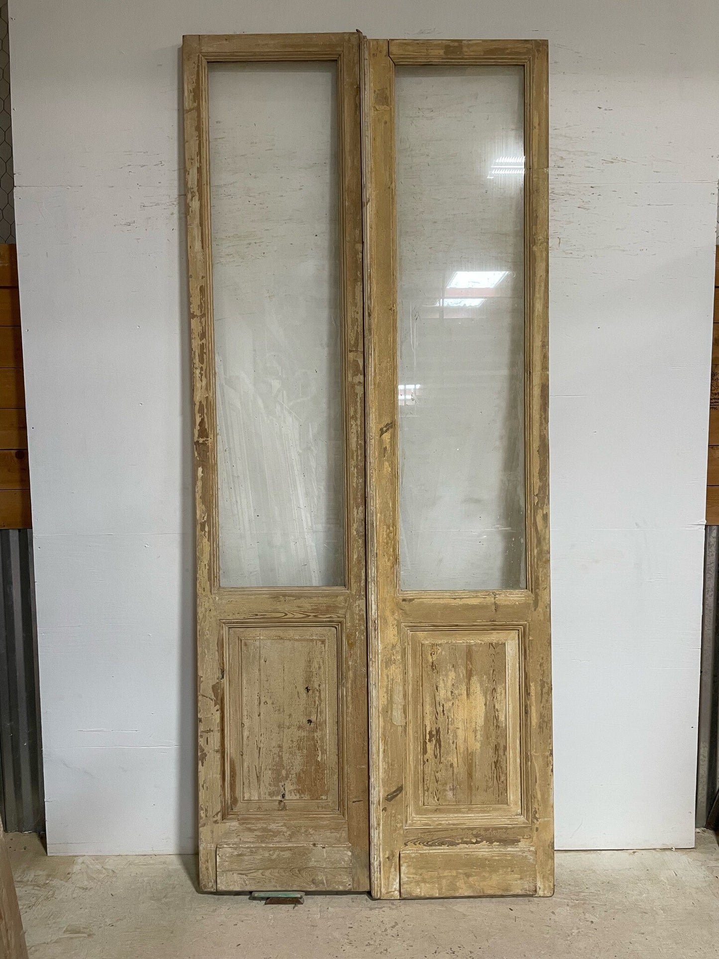 Antique French door (113.5x48) with glass F0304