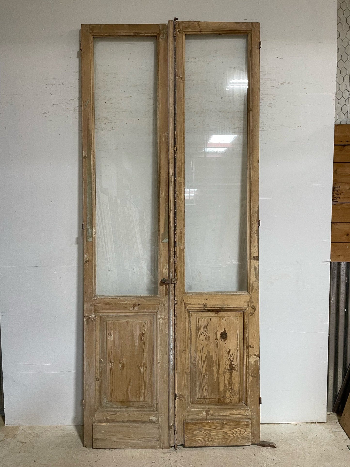 Antique French door (113.5x48) with glass F0237