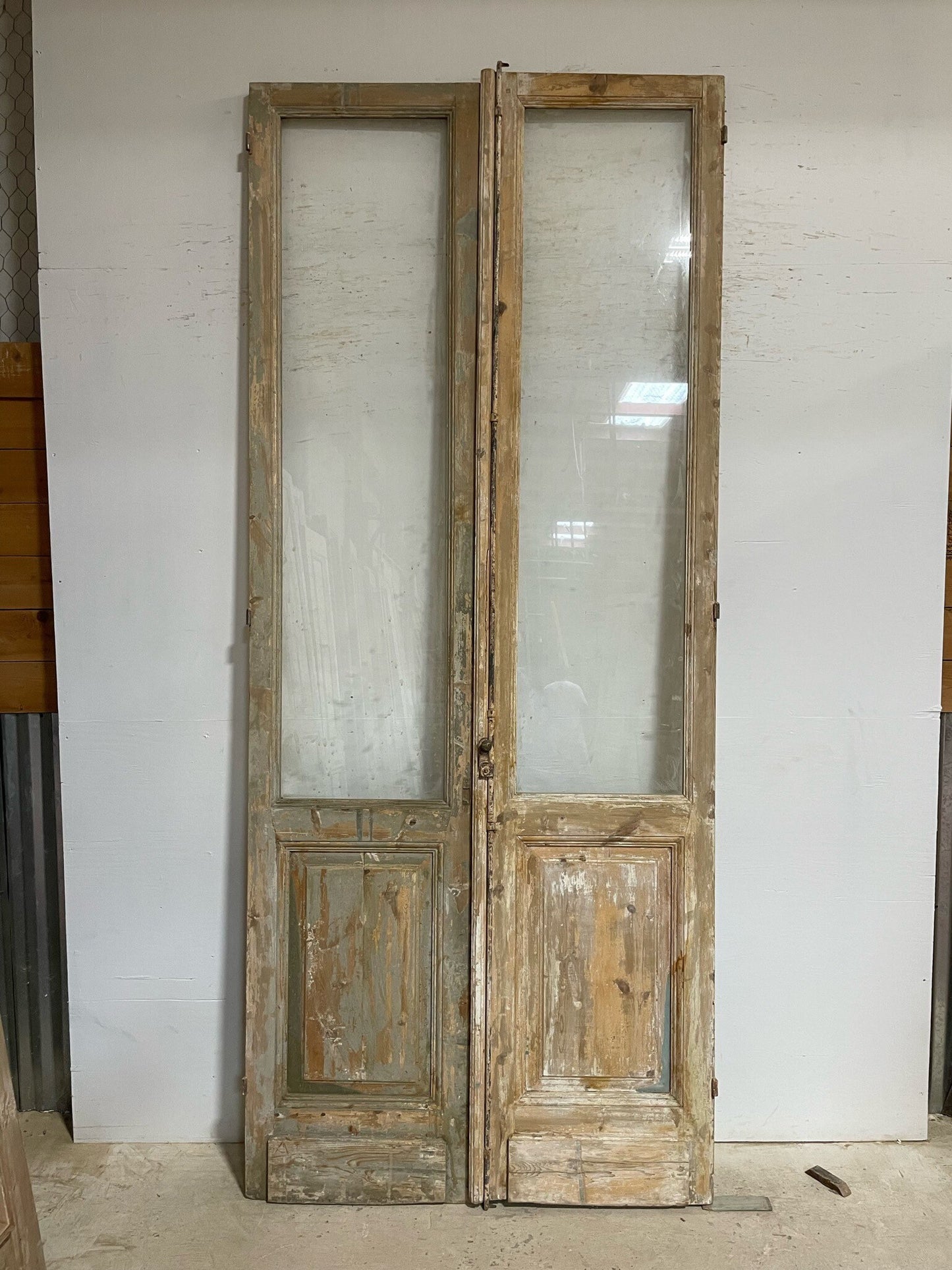 Antique French door (113.75x48) with glass F0318