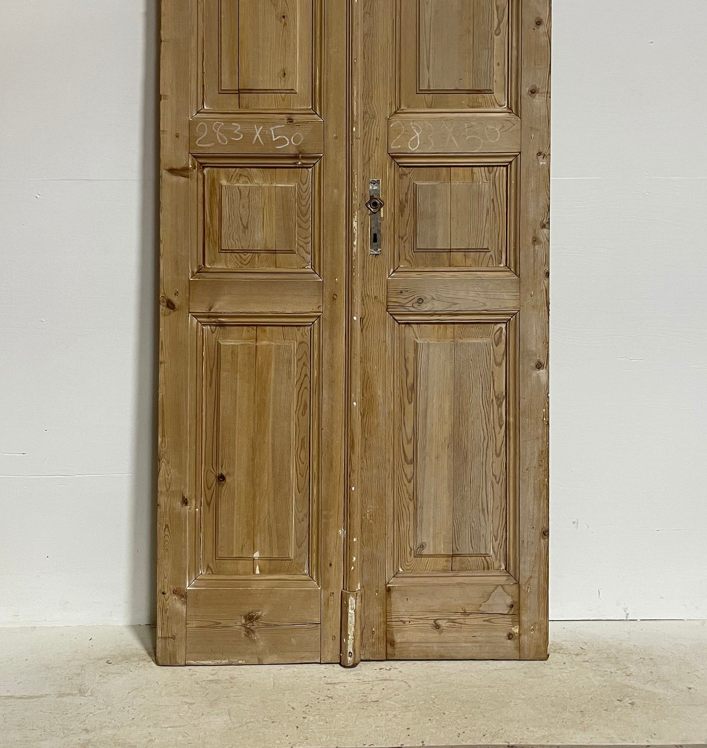 Antique French panel doors (111.5x38.5) G0085s