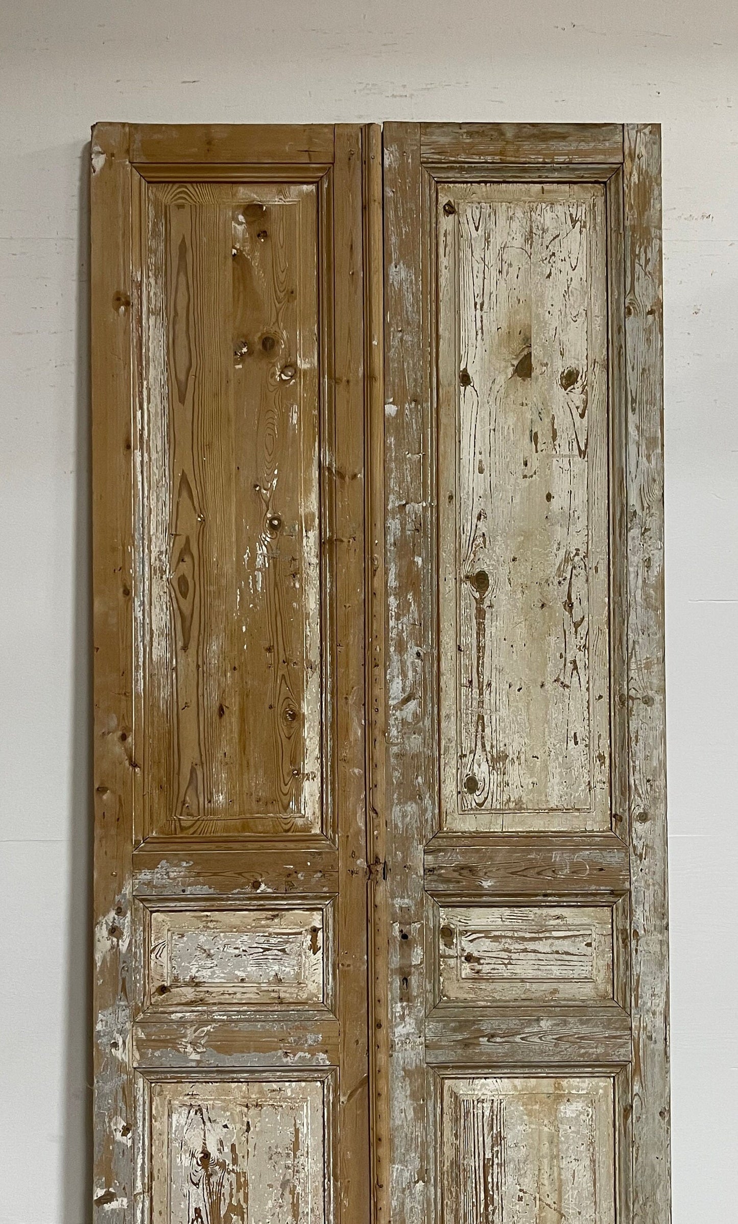 Antique French panel doors (104.25x44) G0089s