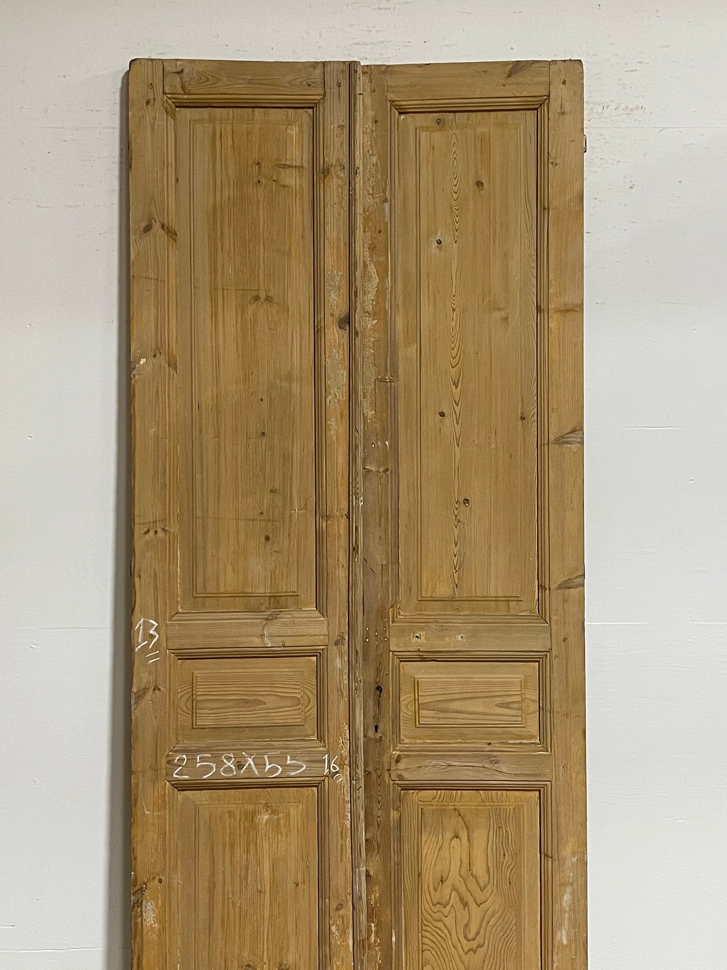 Antique French panel doors (101.75x42.75) G0149s