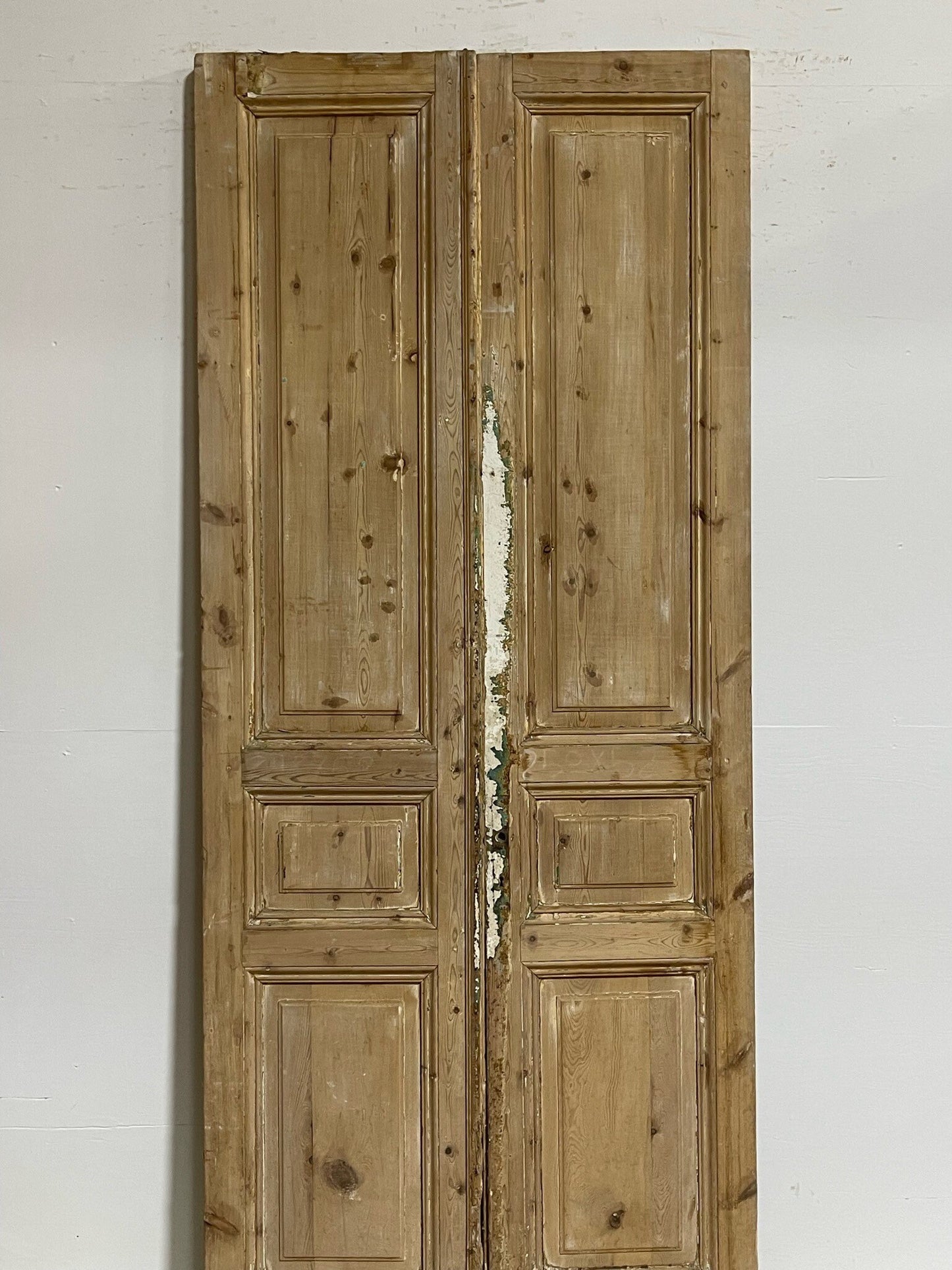 Antique French doors (97.5X40.75) G0109