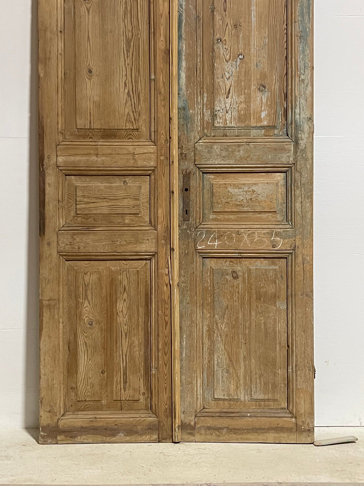 Antique French panel doors (94.5x42.5) G0172s