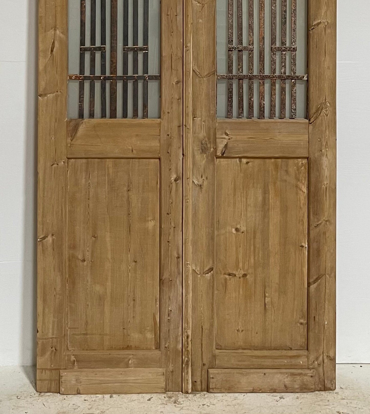 Antique French panel door with metal (105.25x44.25) G1045s