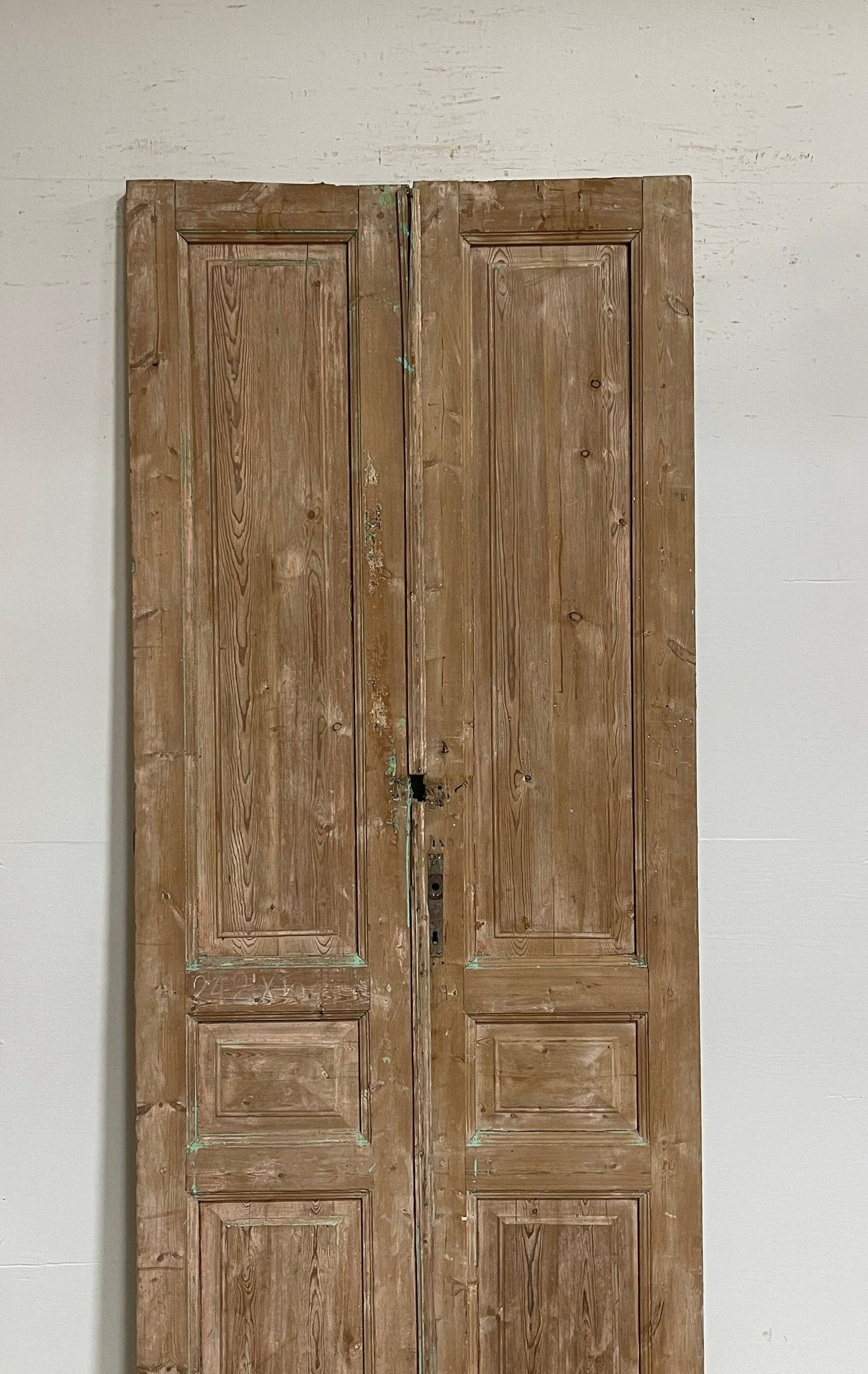 Antique French panel doors (95.5x39.5) G0121s