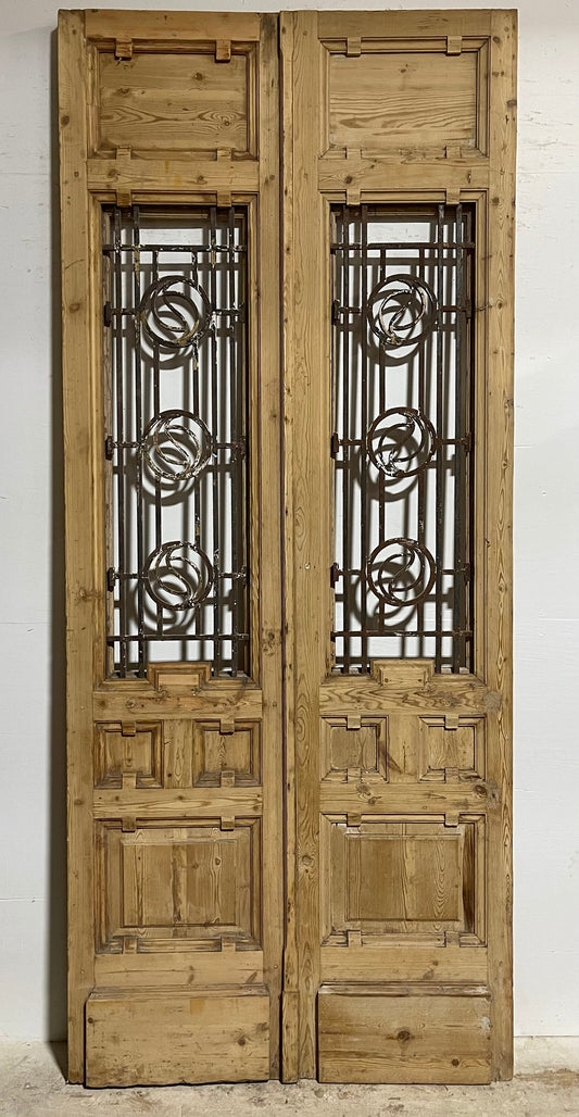 Antique French panel doors with iron (112x47) I032s